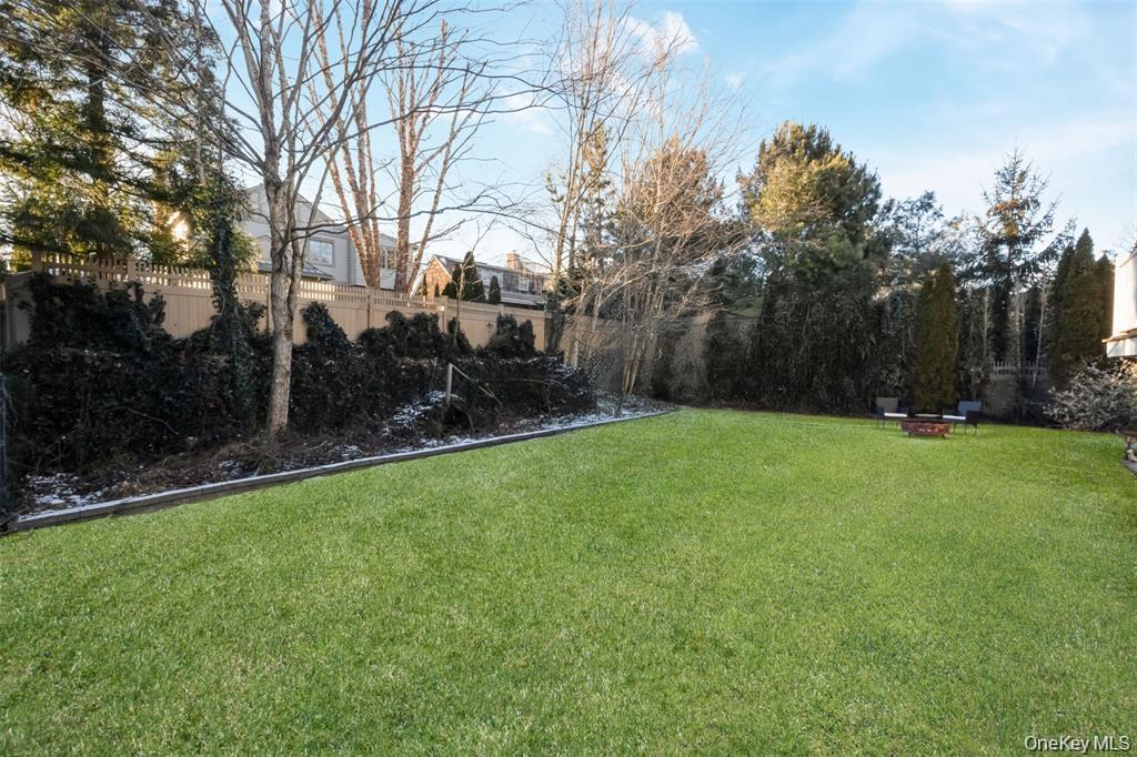 1680 Lake Avenue – For Sale photo 11