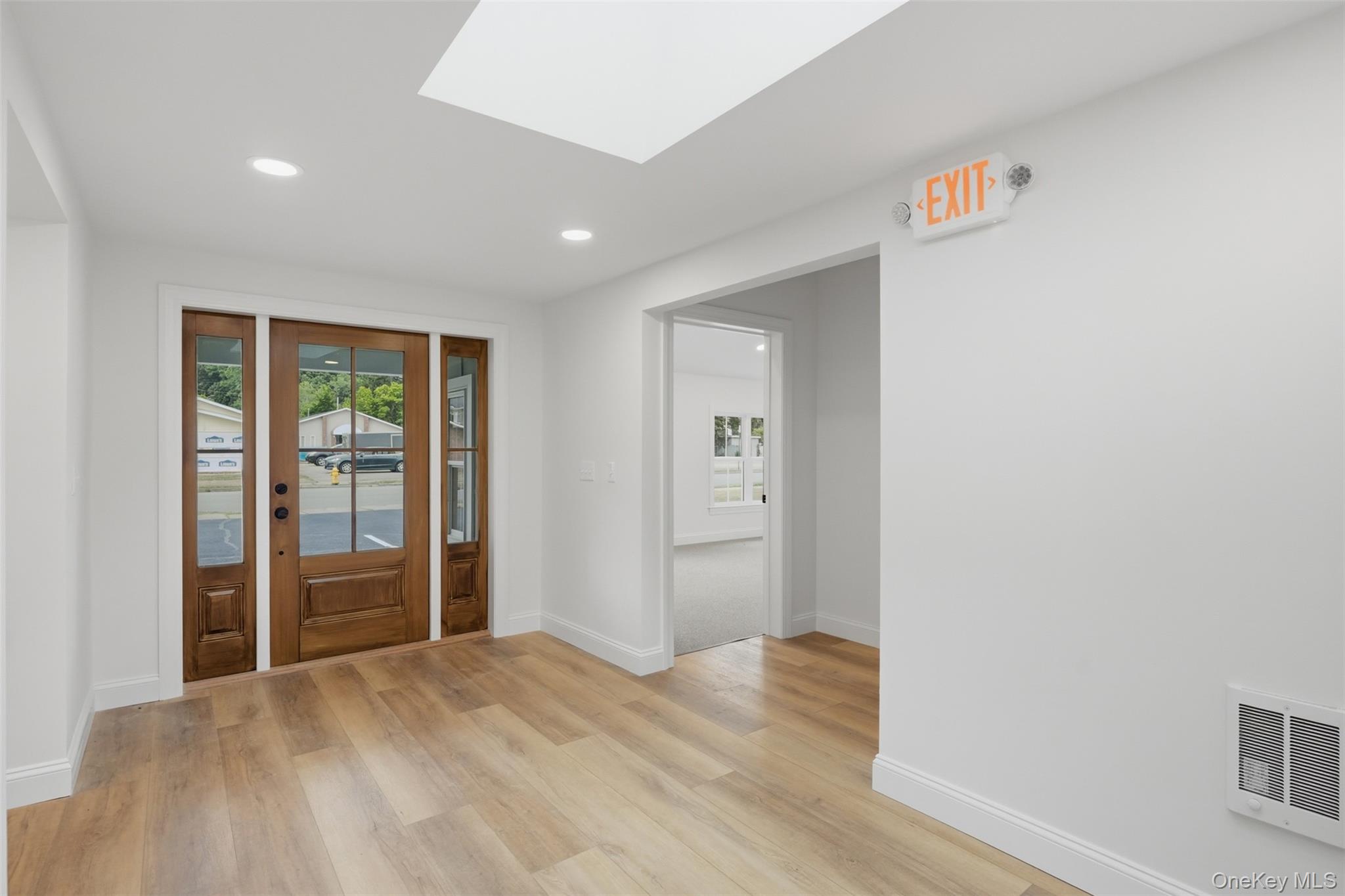 313 Fullerton Avenue – For Sale photo 9