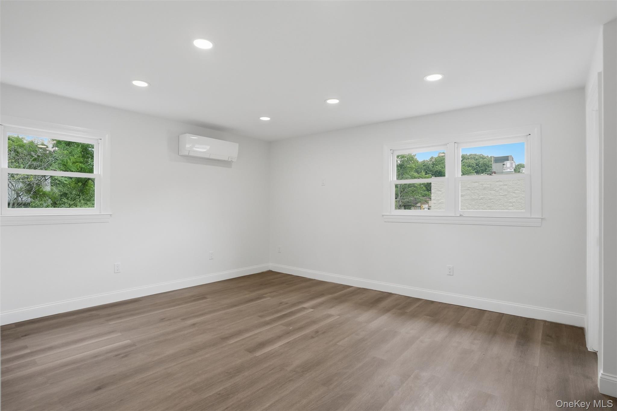 313 Fullerton Avenue – For Sale photo 22
