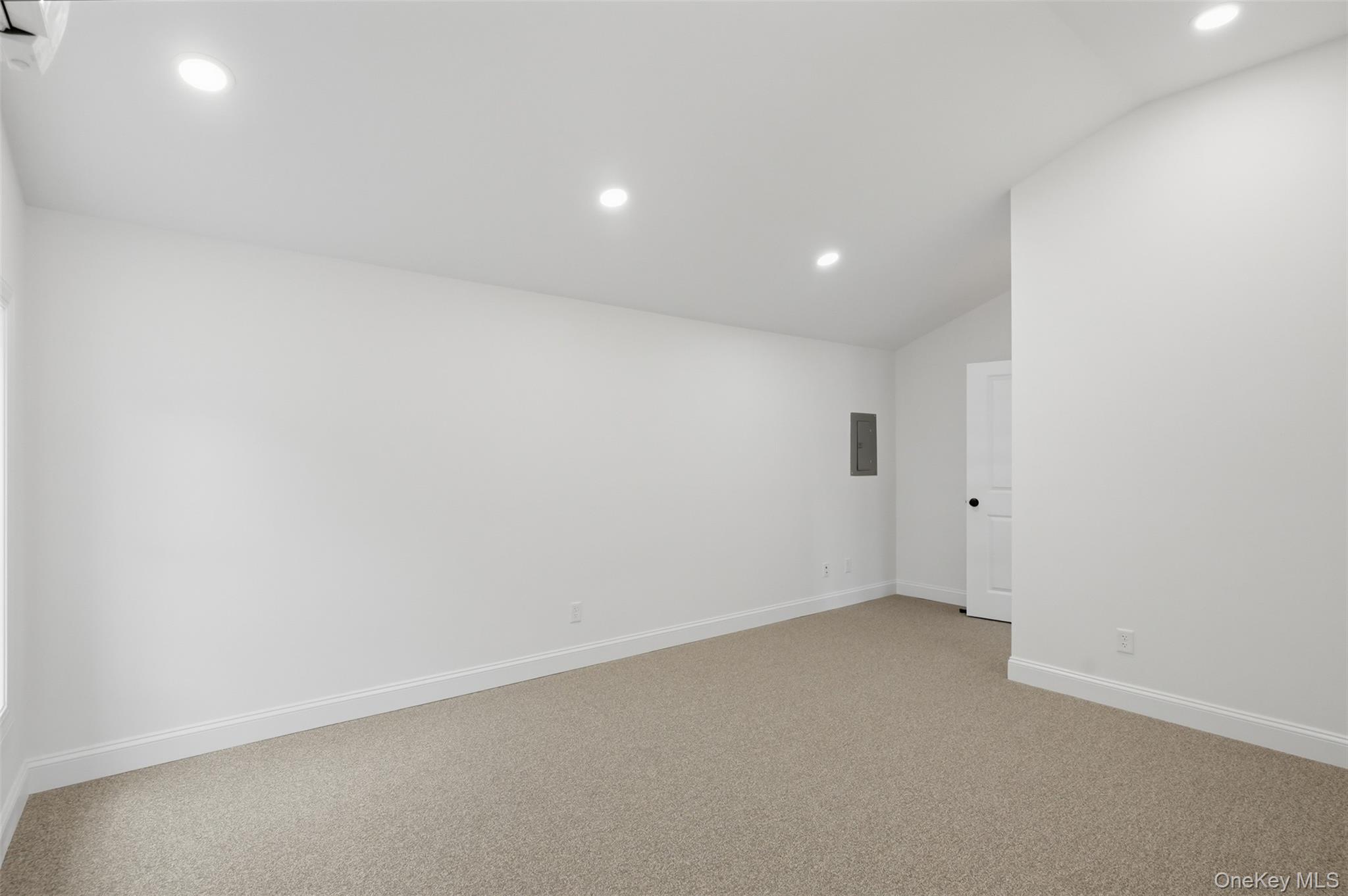 313 Fullerton Avenue – For Sale photo 15