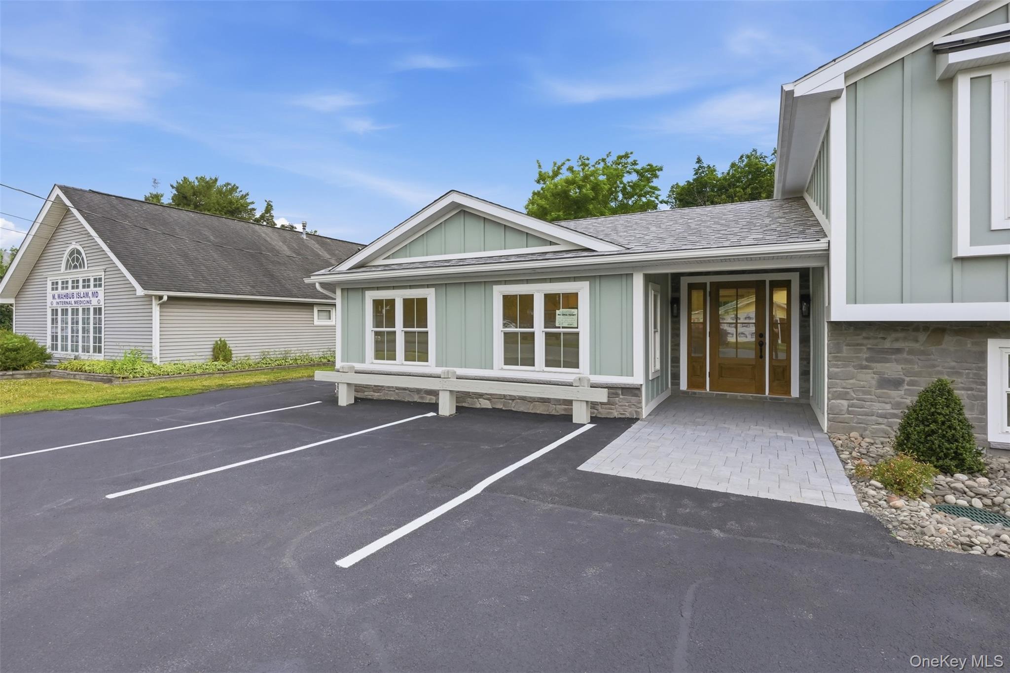 313 Fullerton Avenue – For Sale photo 4