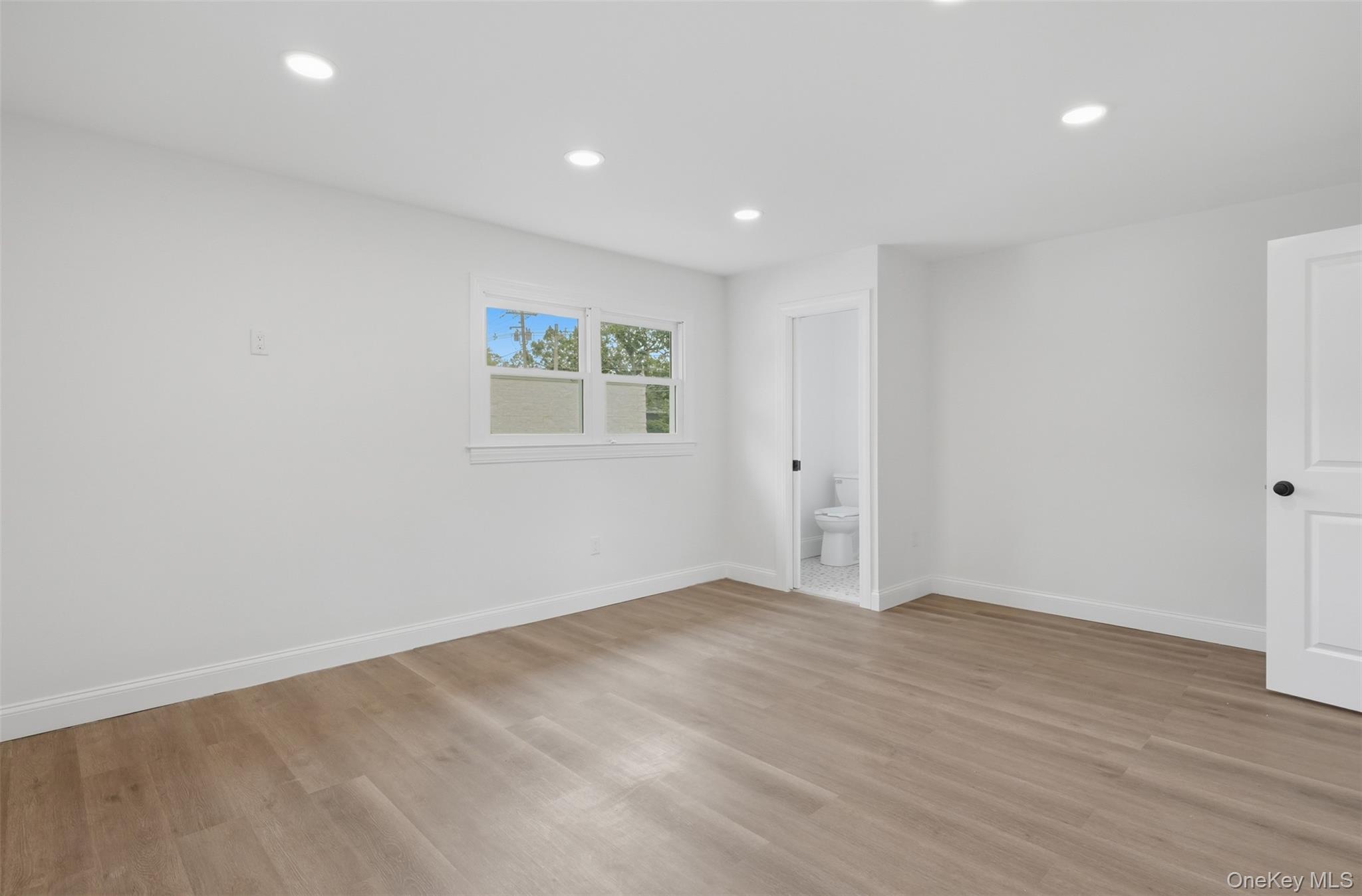 313 Fullerton Avenue – For Sale photo 21
