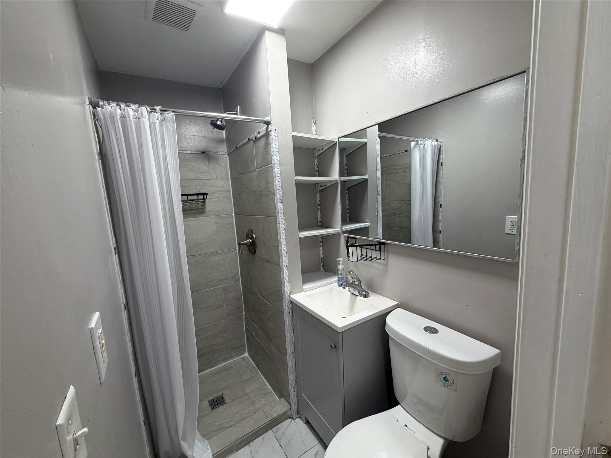 93 Catharine Street, Unit 2 photo 11