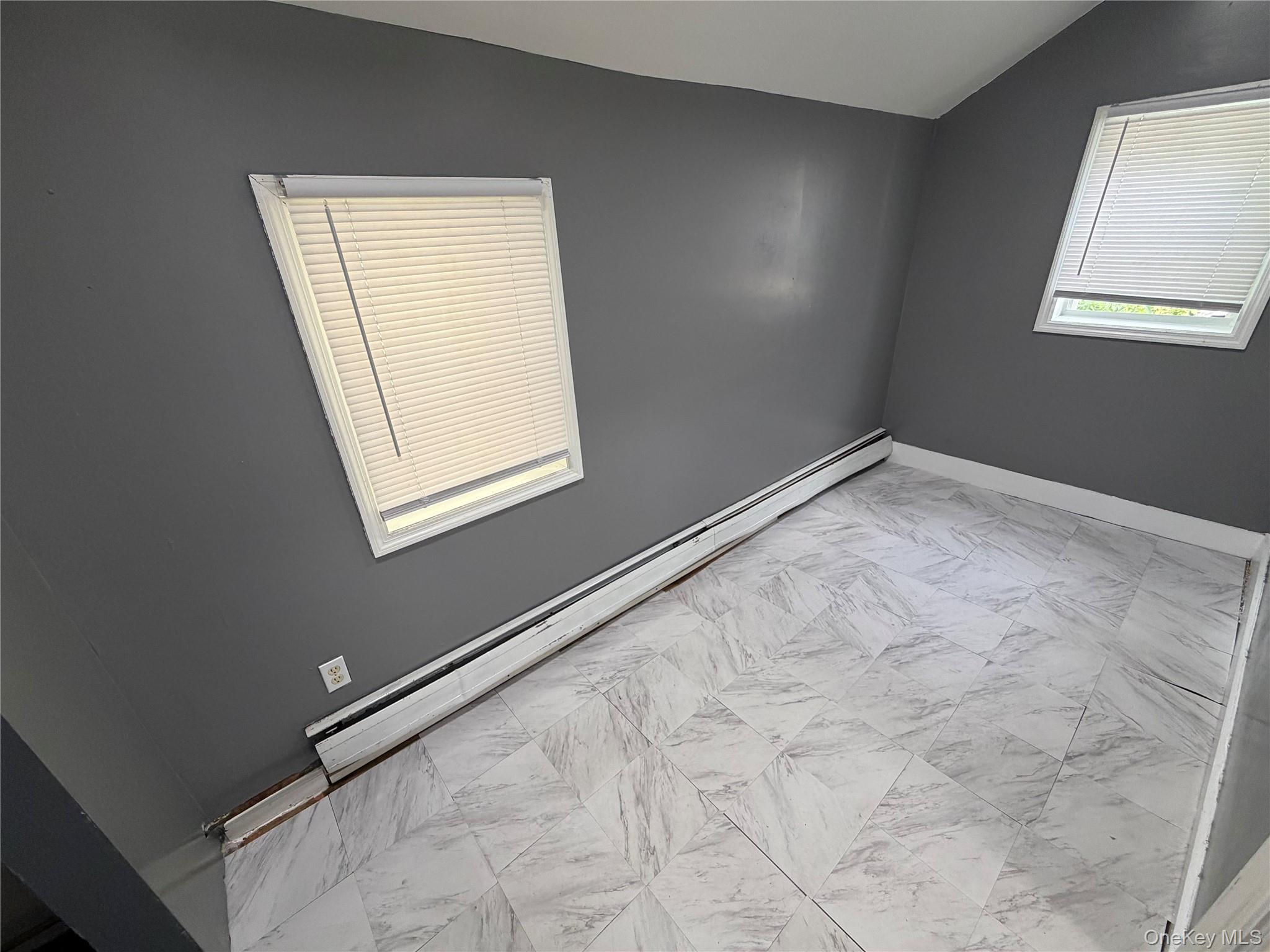 93 Catharine Street, Unit 2 photo 9