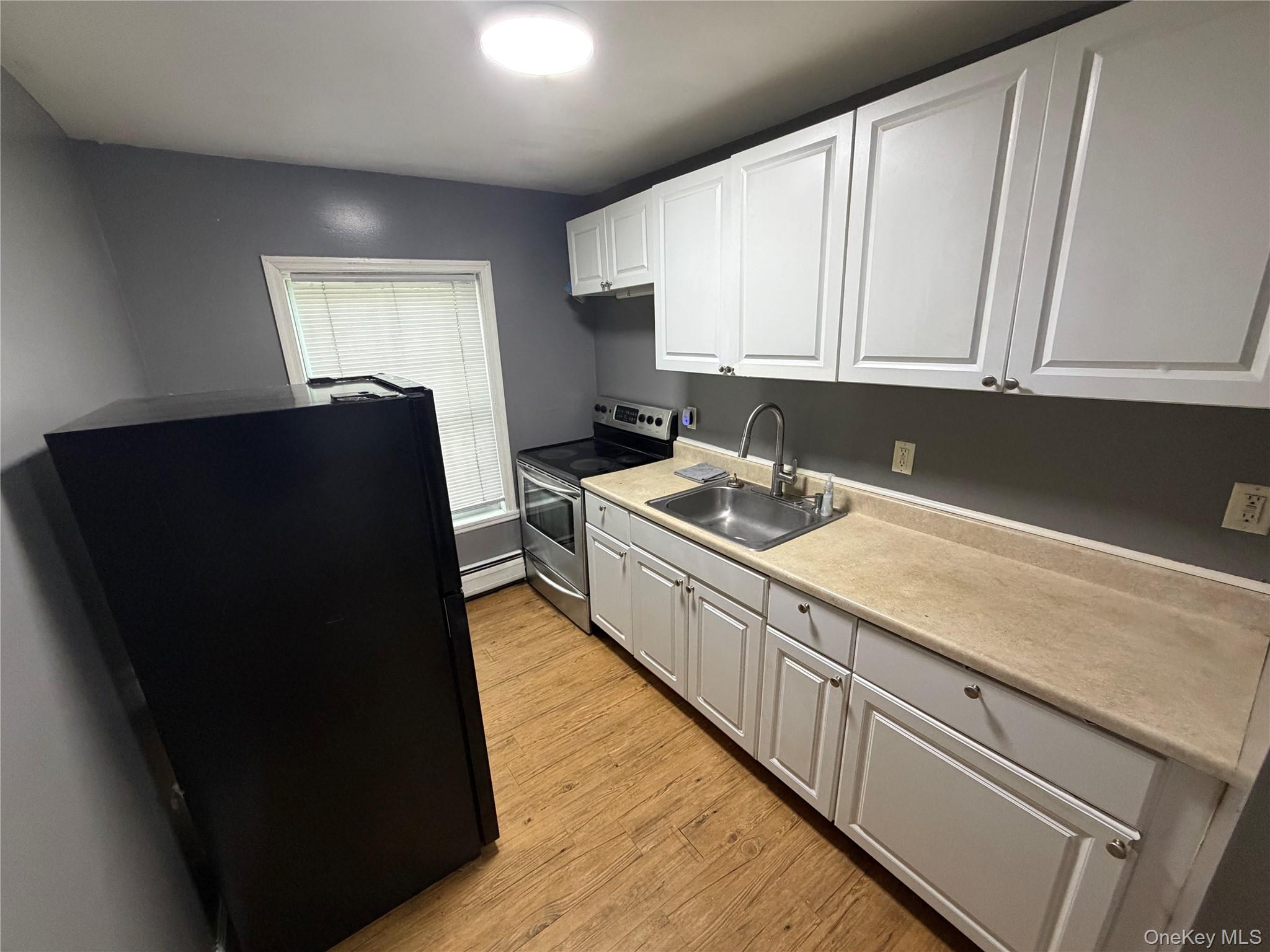93 Catharine Street, Unit 2 photo 13