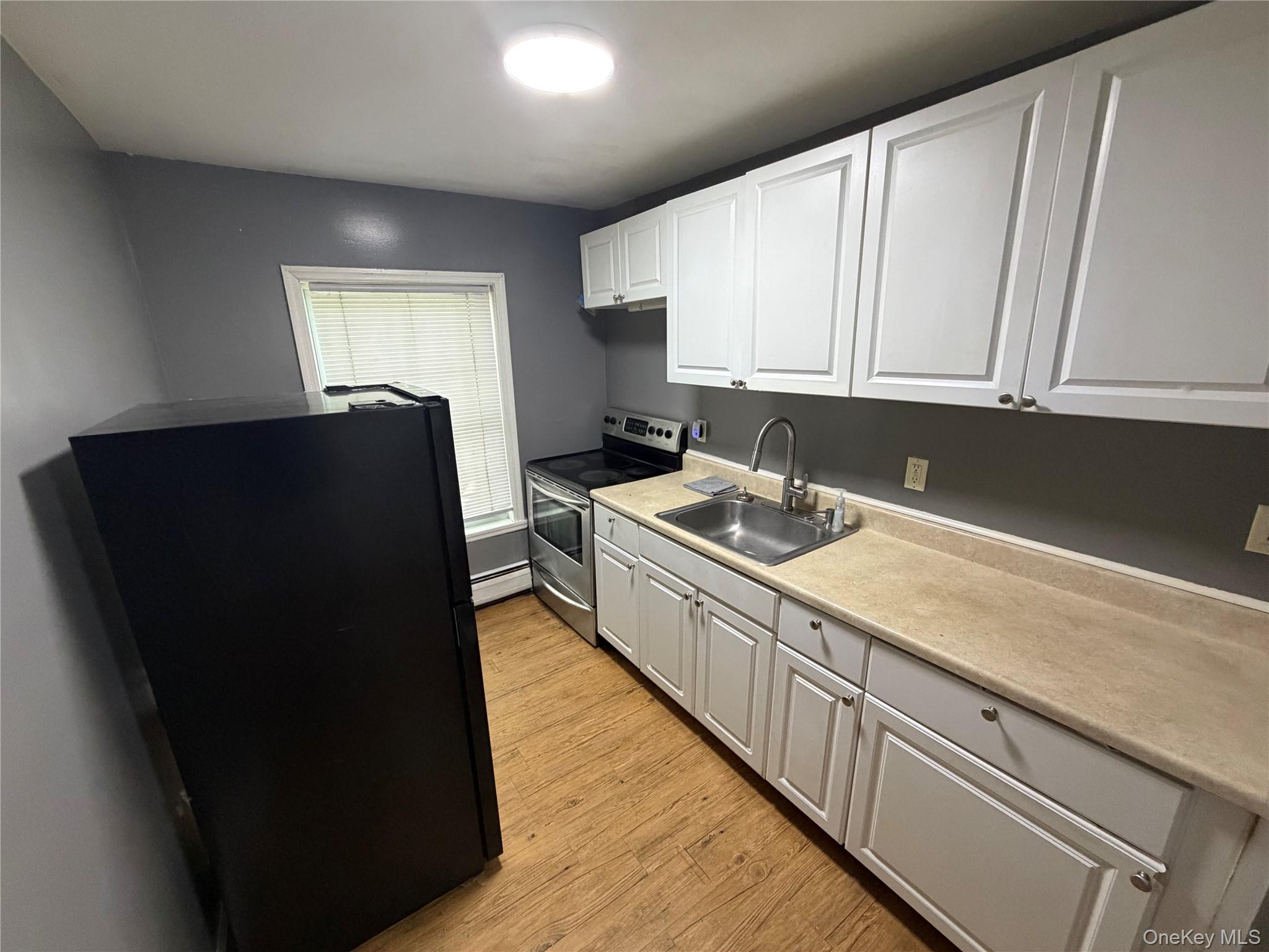 93 Catharine Street, Unit 2 photo 14
