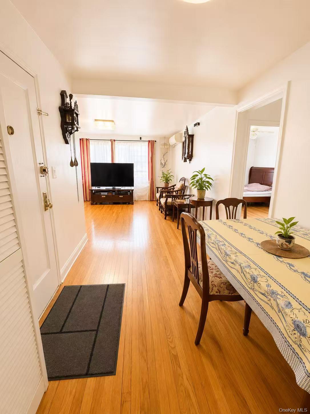 138-25 68th Drive, Unit 1A photo 2