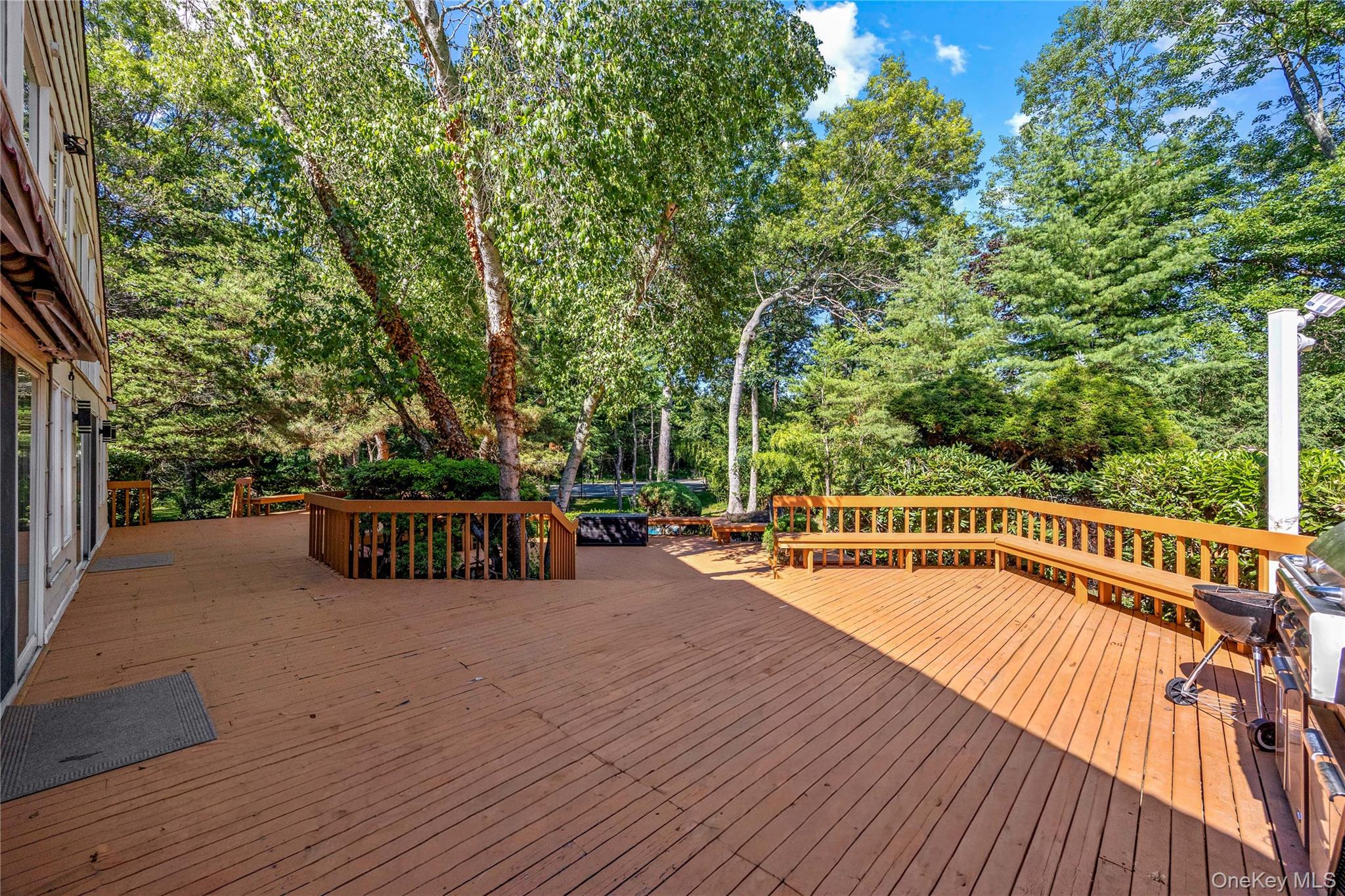 249 Glen Cove Road – For Sale photo 33