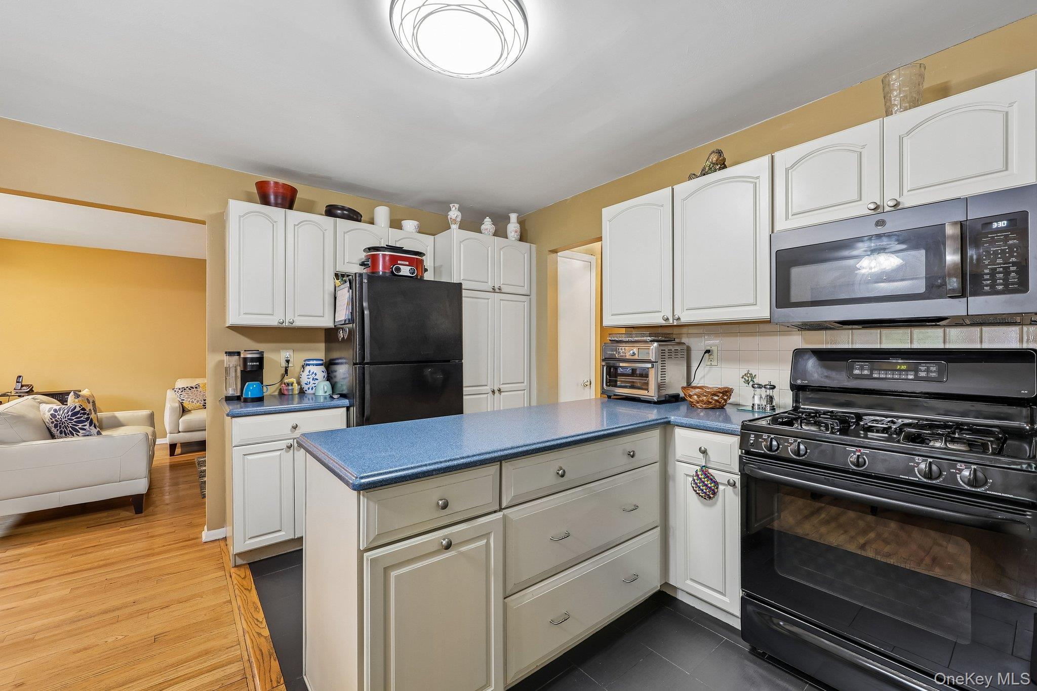 3 W Lawrence Park Drive, Unit 3 photo 27