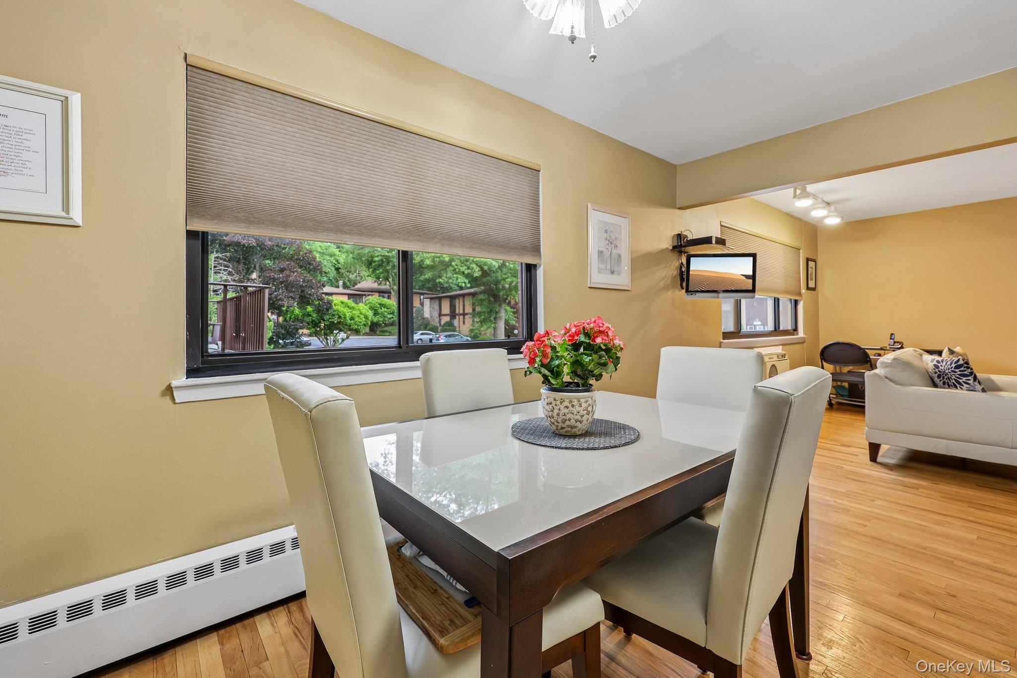 3 W Lawrence Park Drive, Unit 3 photo 20