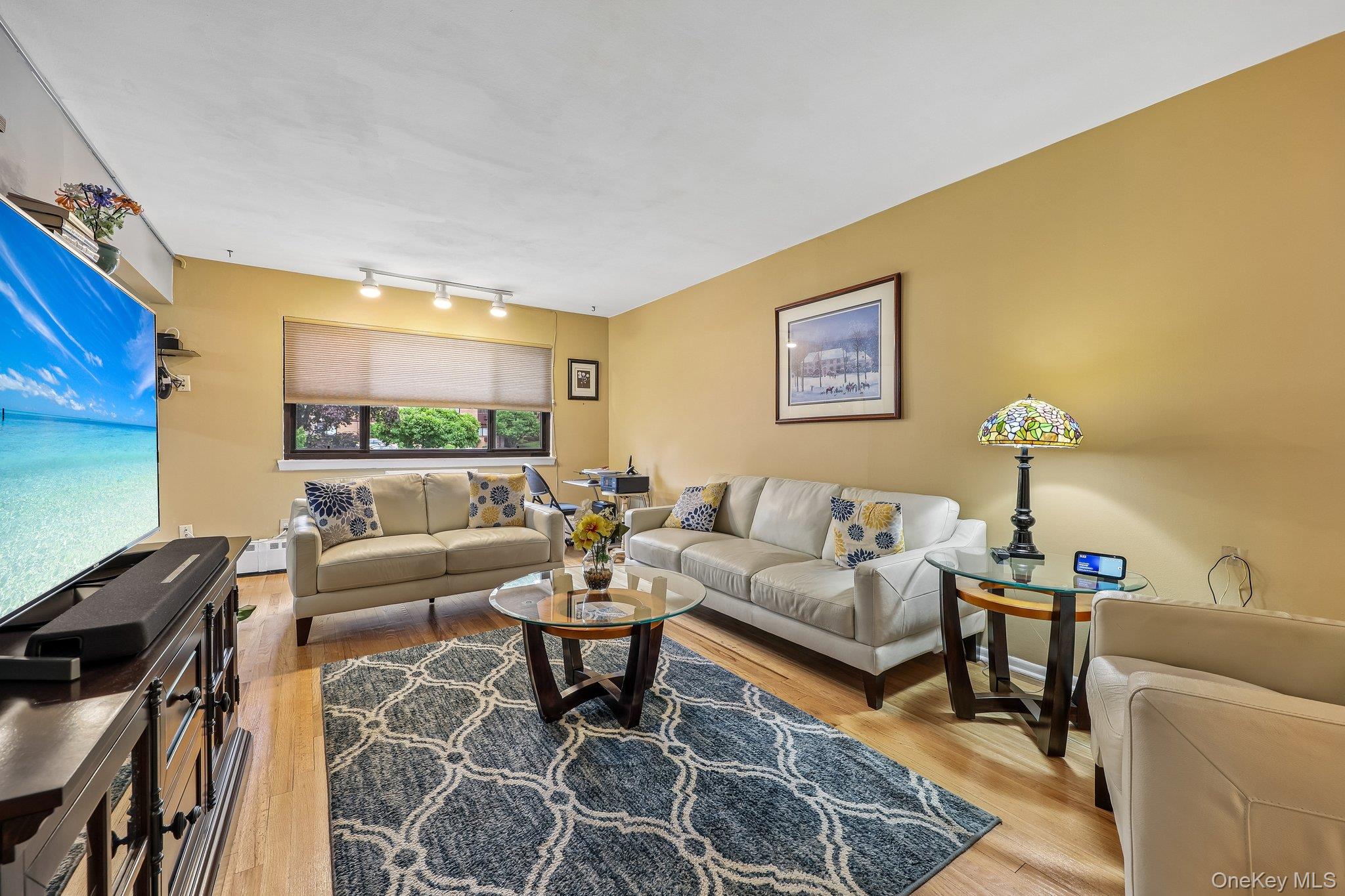 3 W Lawrence Park Drive, Unit 3 photo 11