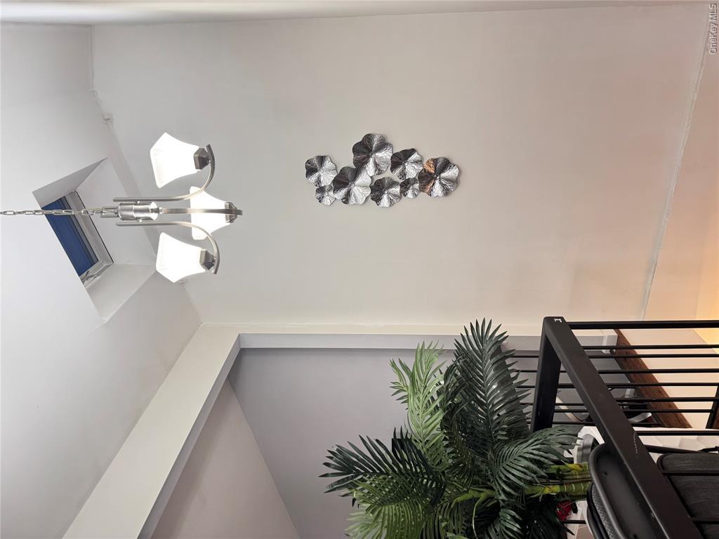 411 121st Street, Unit 12