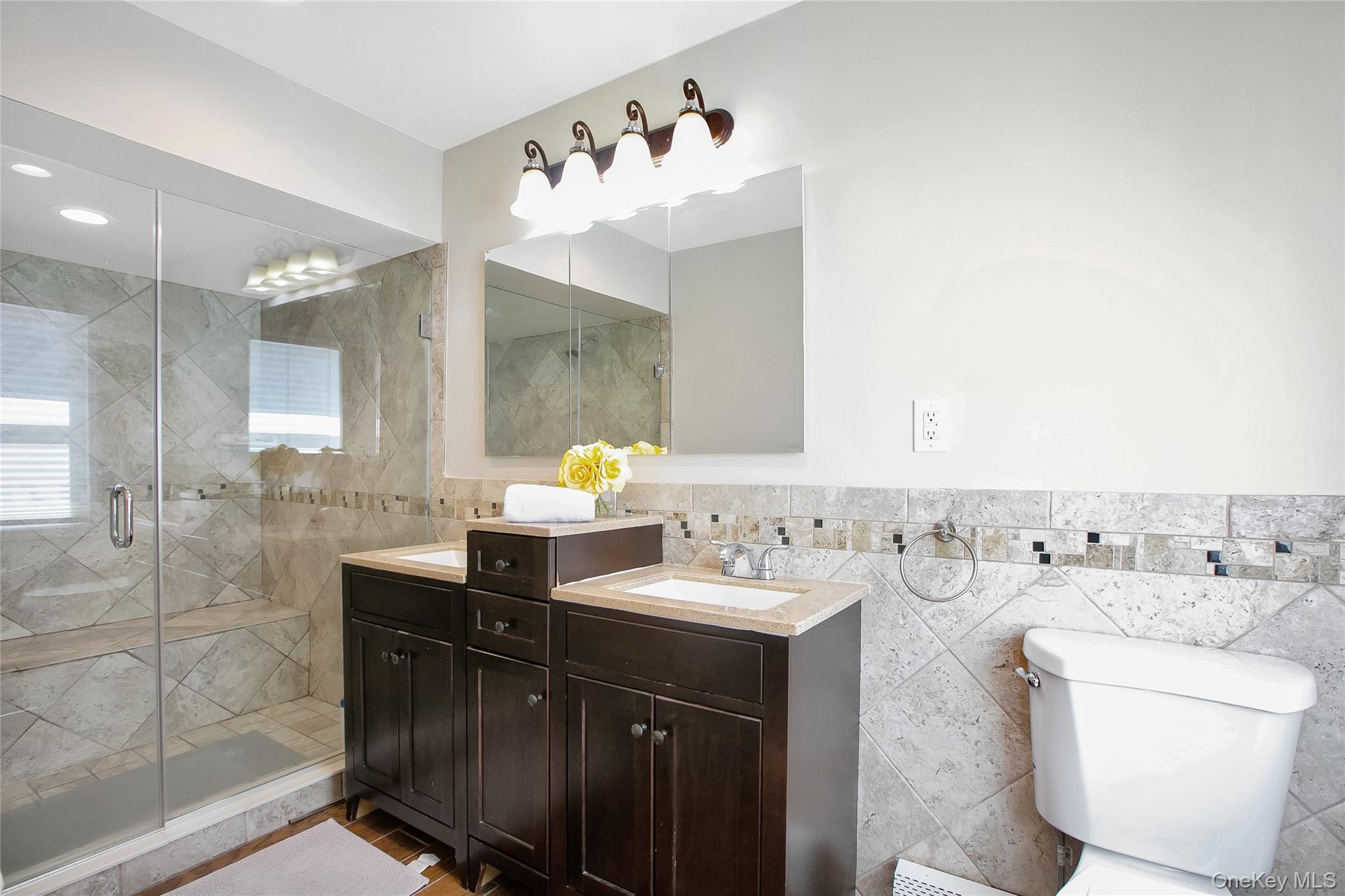 5 Kensington – For Sale photo 3