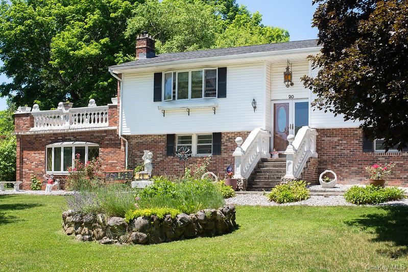 20 Craig Lane – For Sale