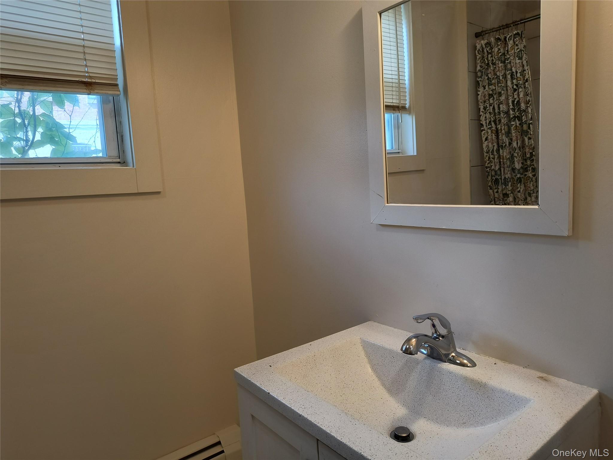 169 N Miller Street – For Rent photo 9