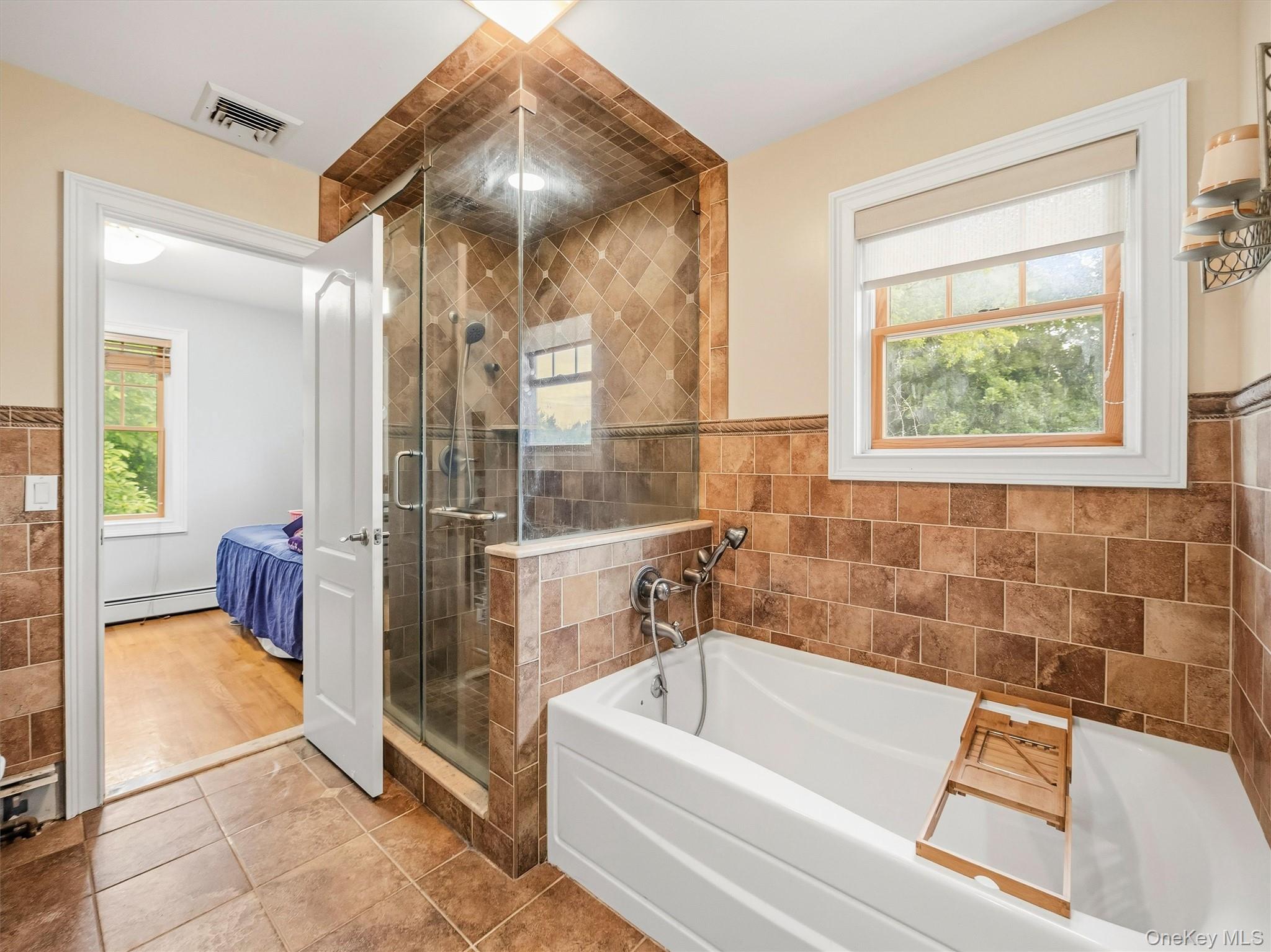 2 Hempstead Lane – For Sale photo 25