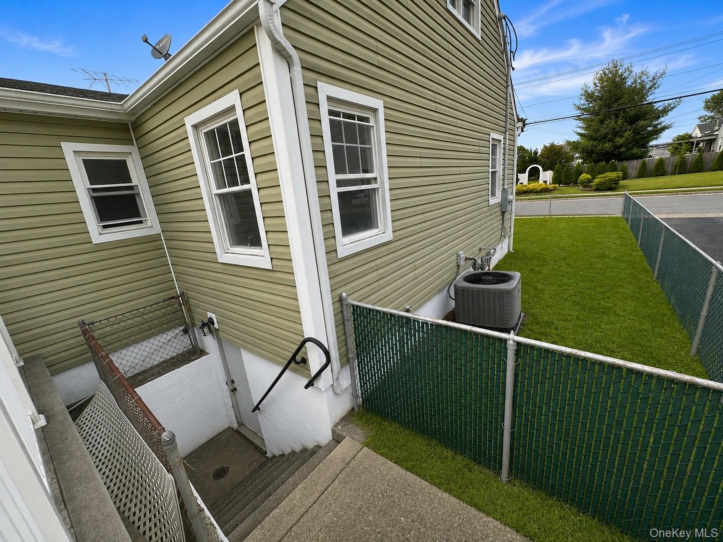 541 N Indiana Avenue – For Sale photo 25