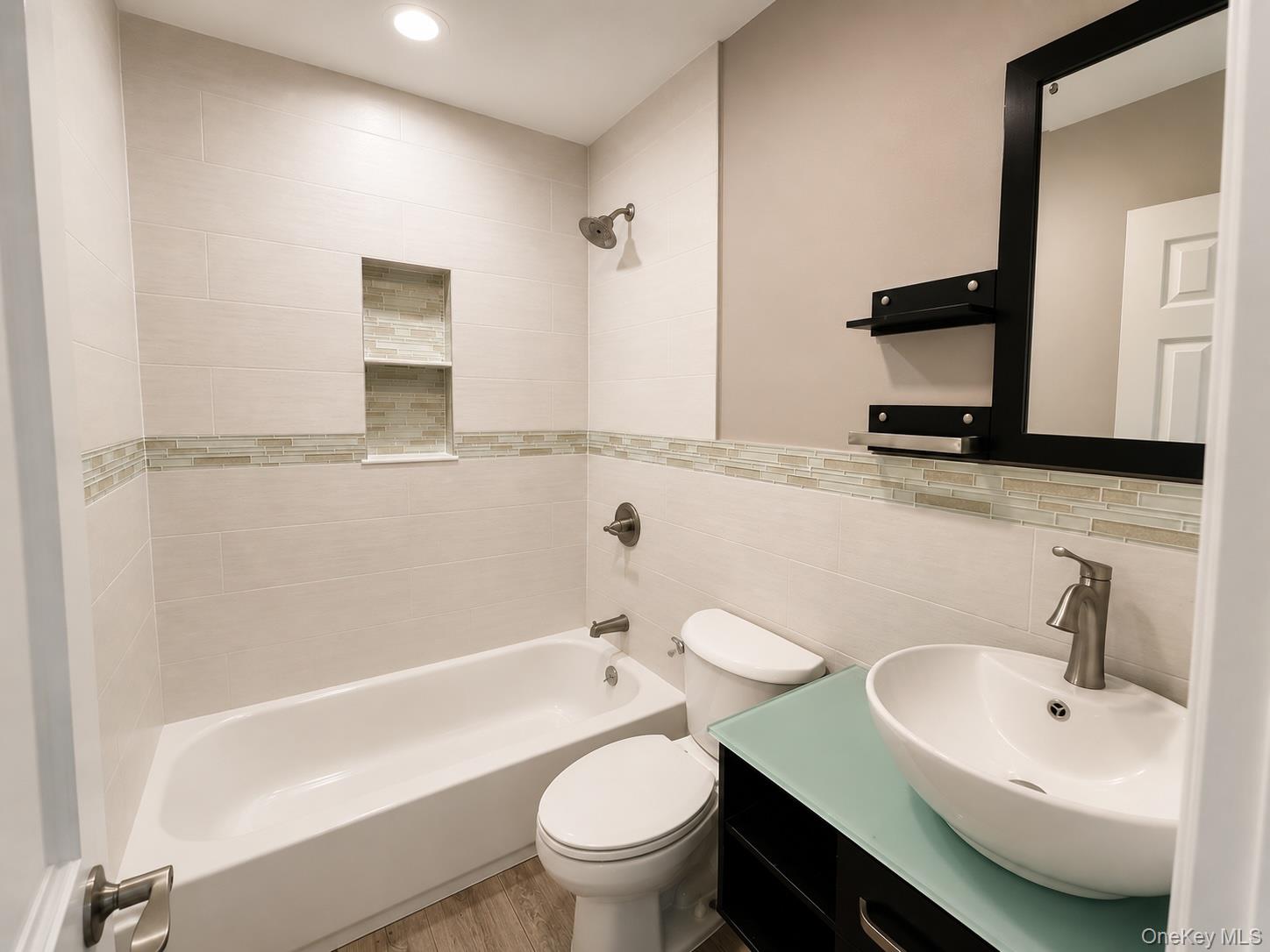 541 N Indiana Avenue – For Sale photo 16