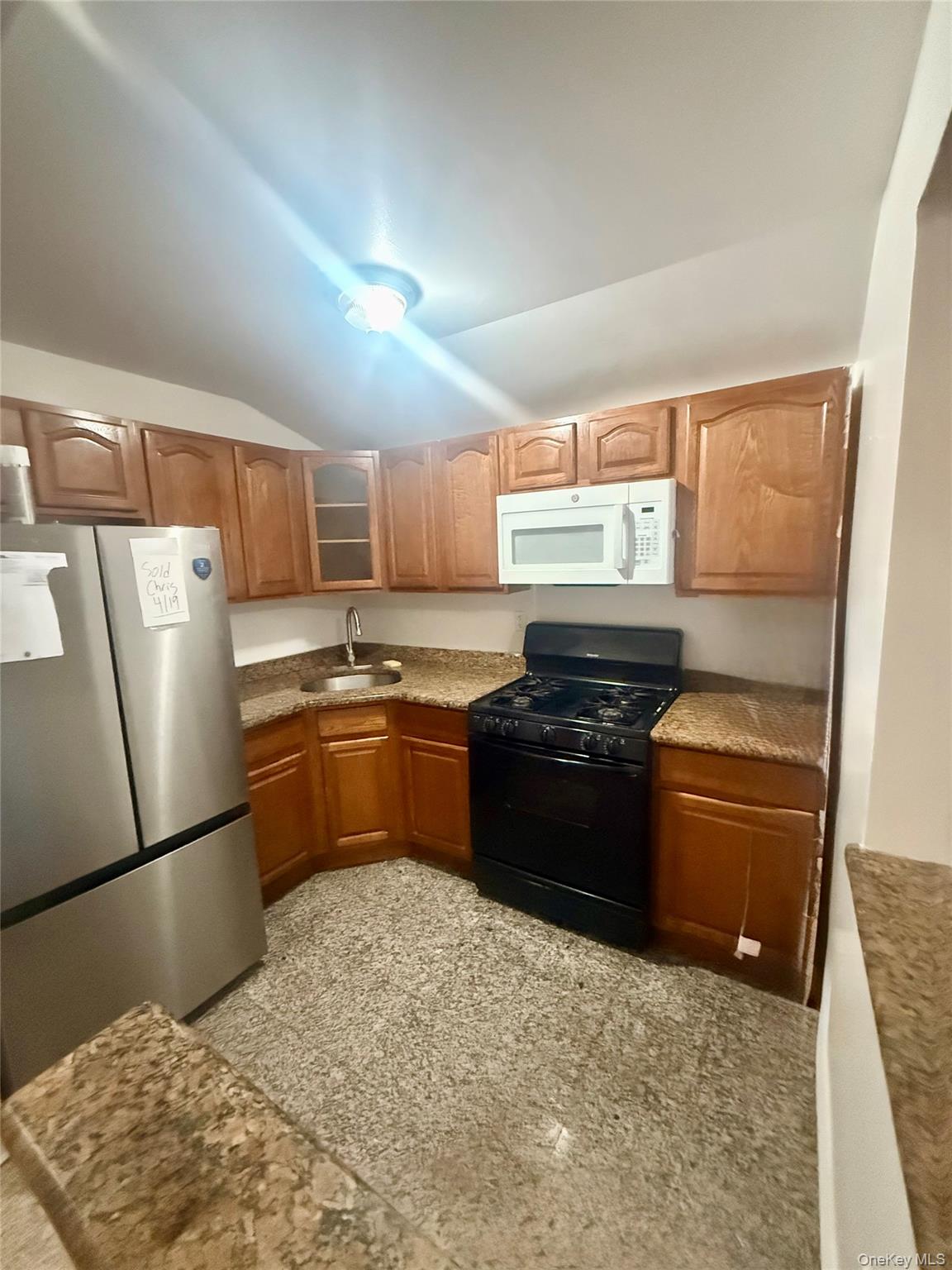 11535 158th Street – For Rent photo 8