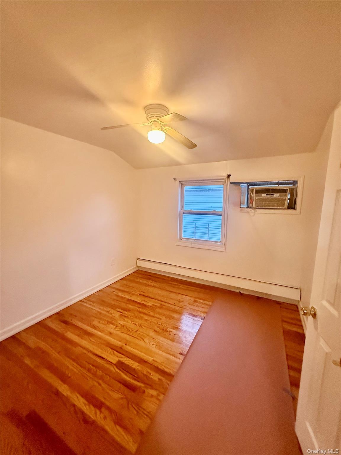 11535 158th Street – For Rent photo 4