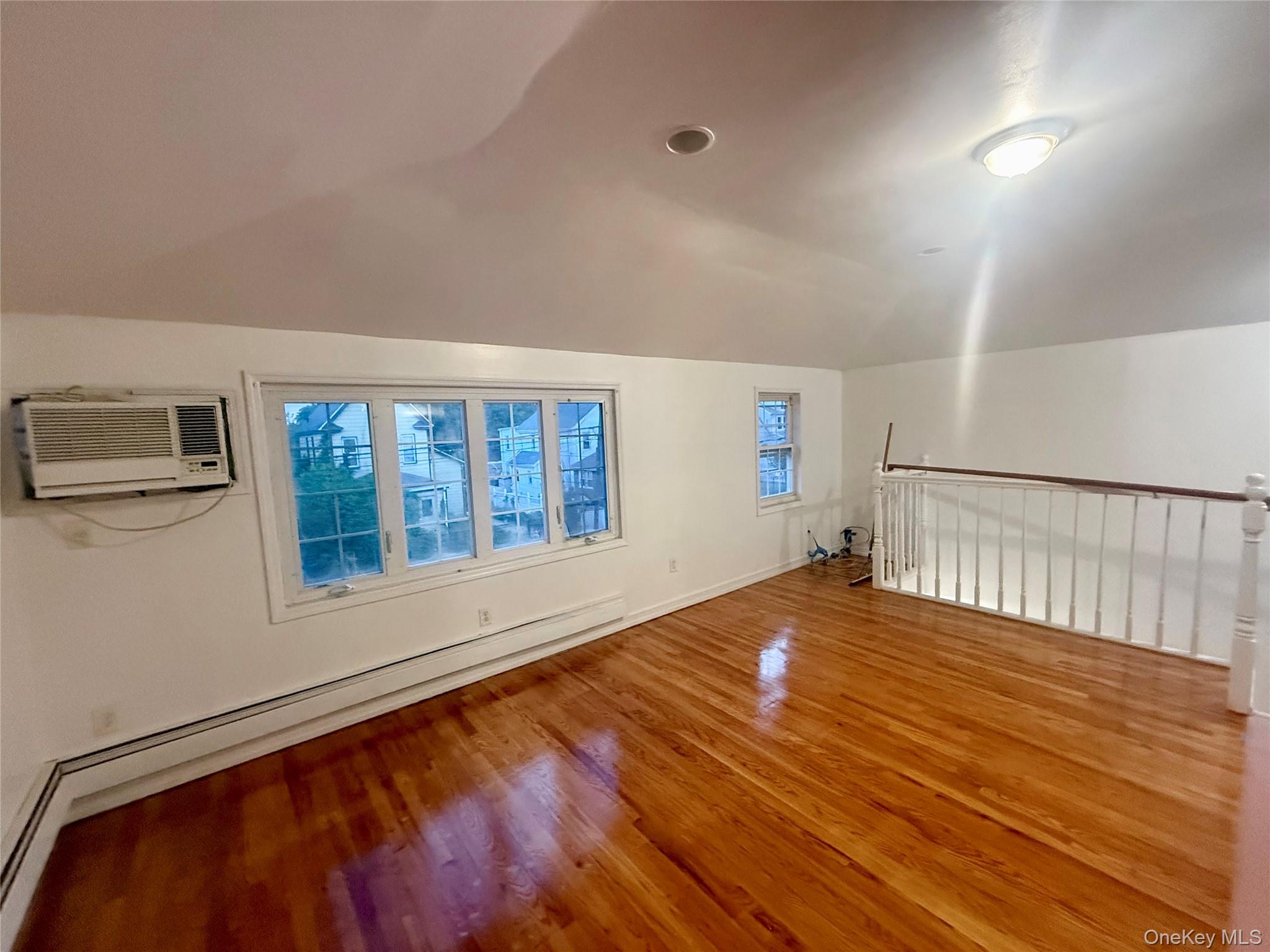 11535 158th Street – For Rent photo 3