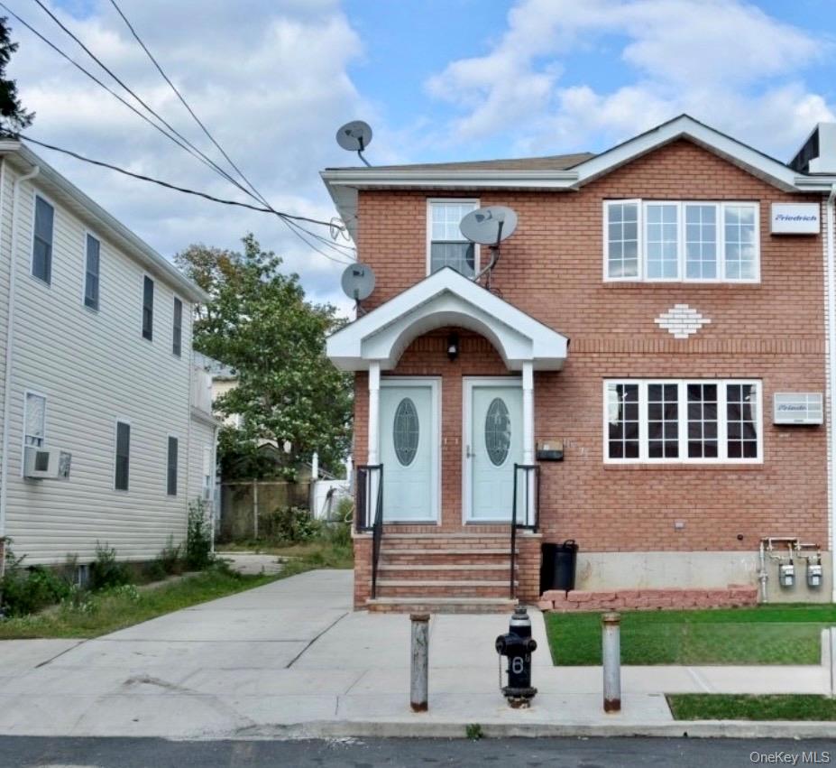 11535 158th Street – For Rent