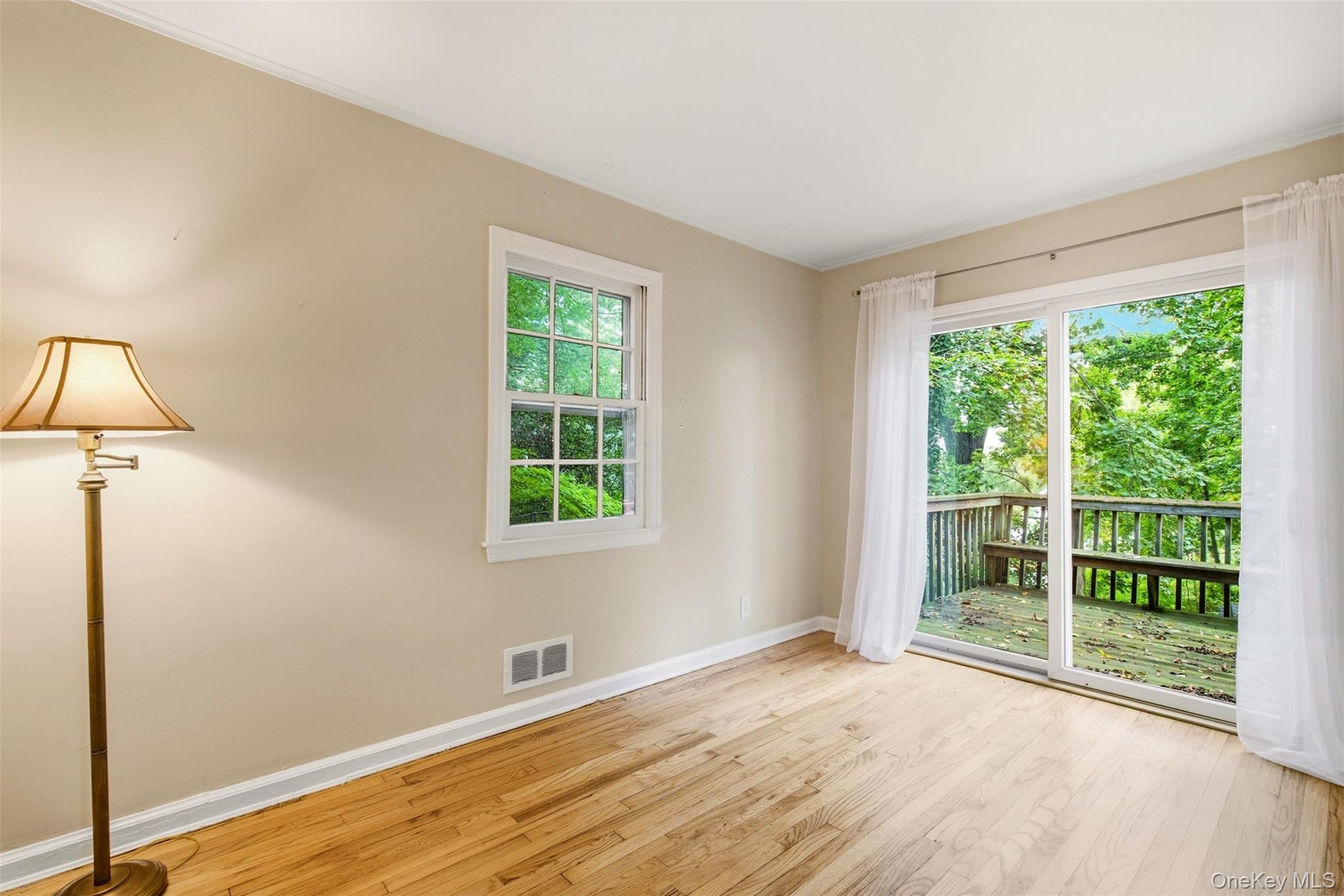 35 Ward Avenue – For Sale photo 12