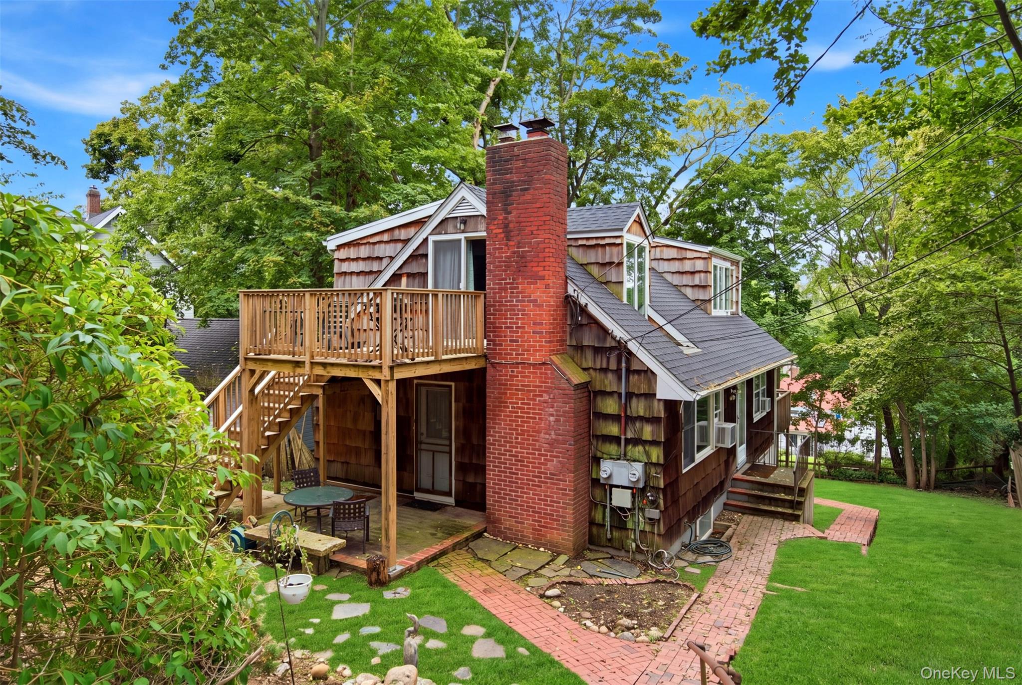 35 Ward Avenue – For Sale photo 30