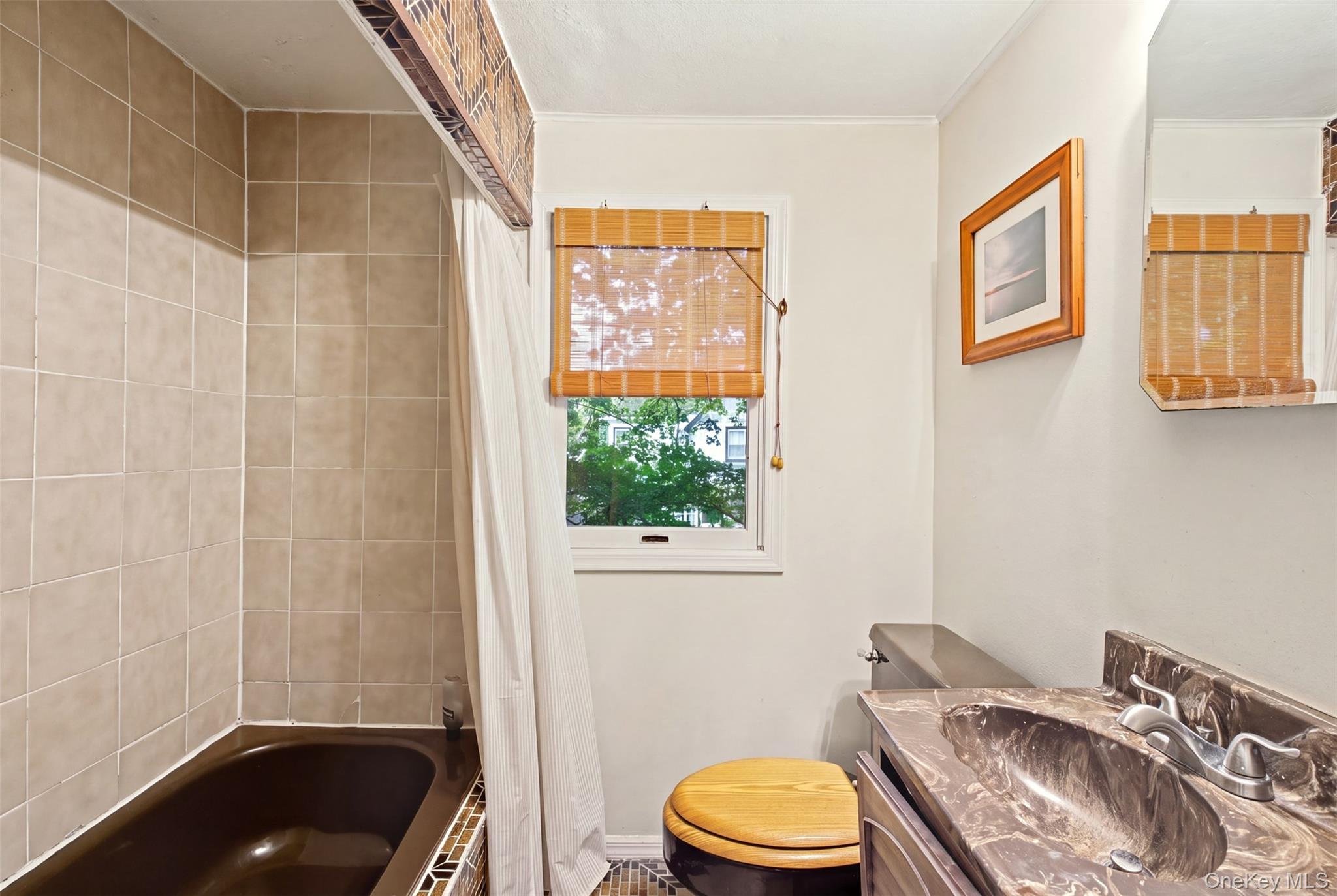 35 Ward Avenue – For Sale photo 20