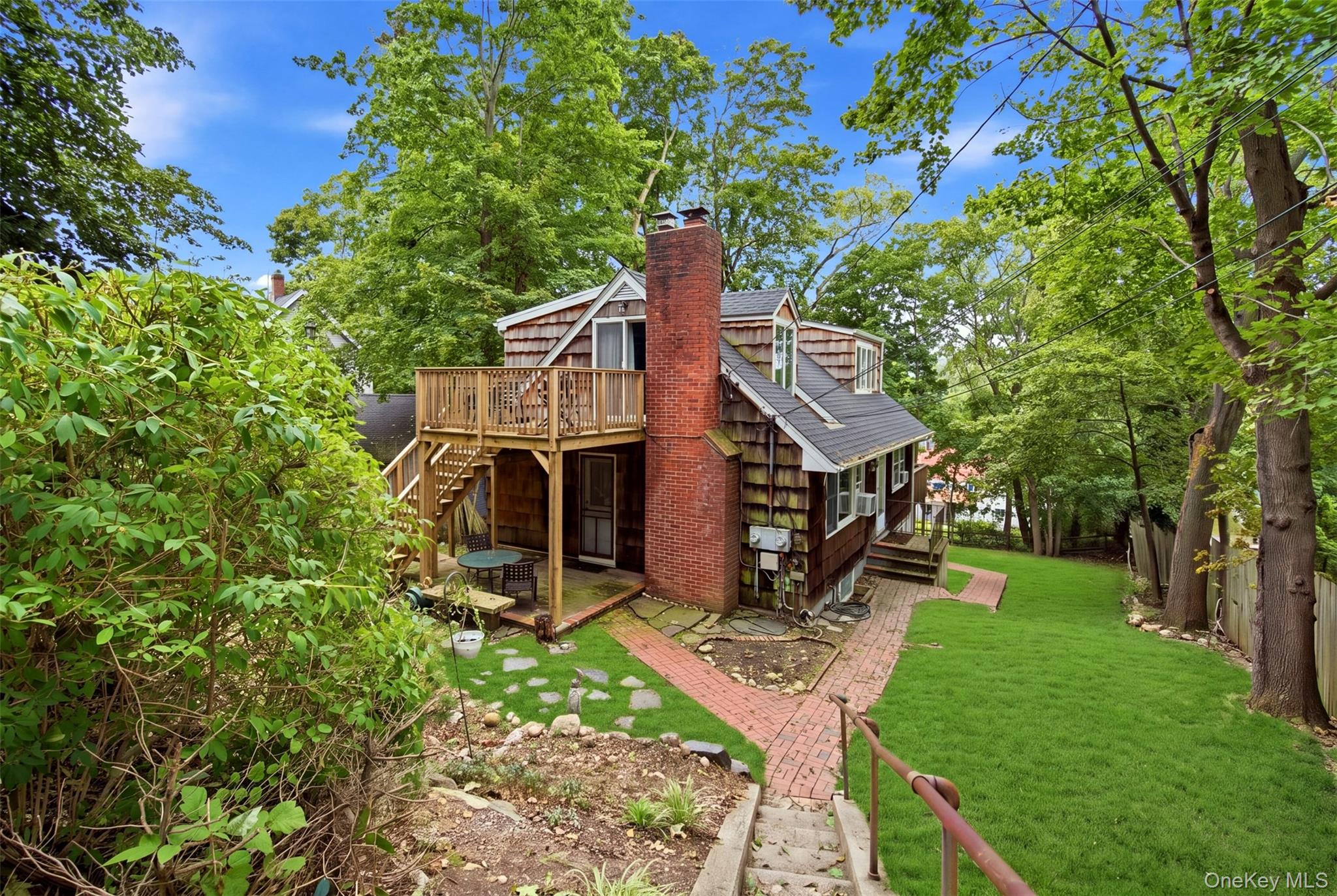 35 Ward Avenue – For Sale photo 29