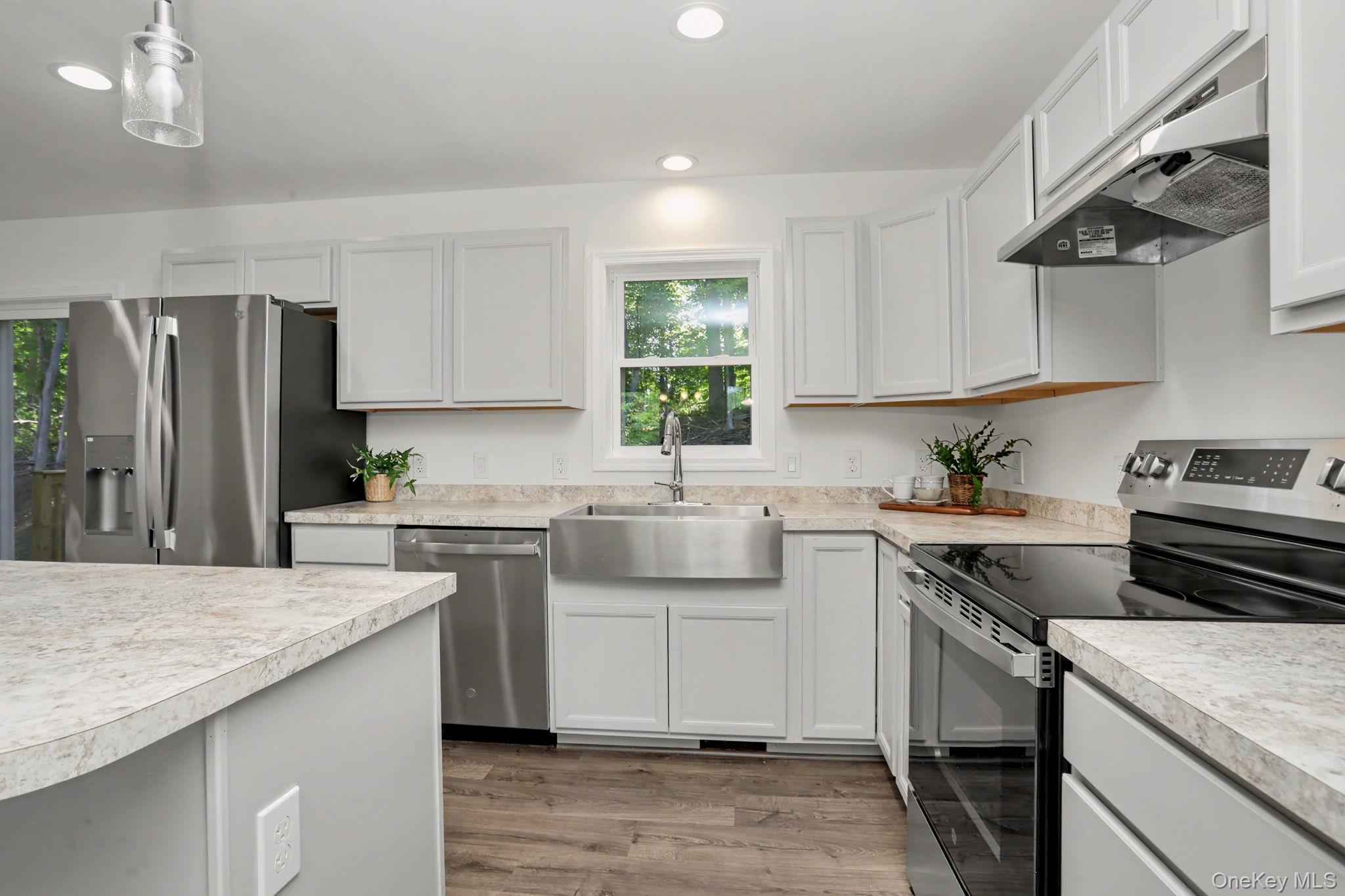 32 Spruce Road – For Sale photo 9