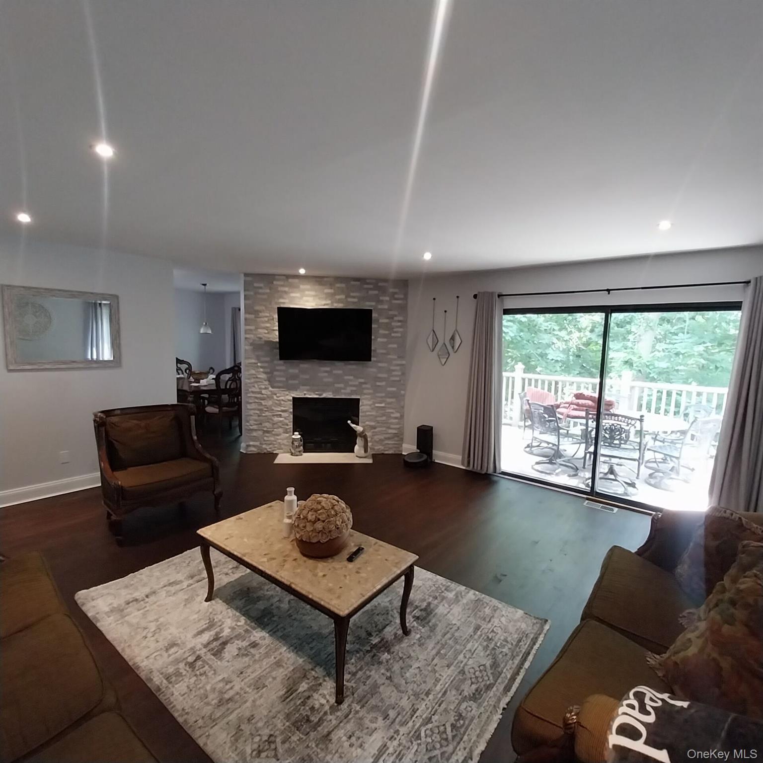 12 The Glen Lane, Unit 12 photo 3
