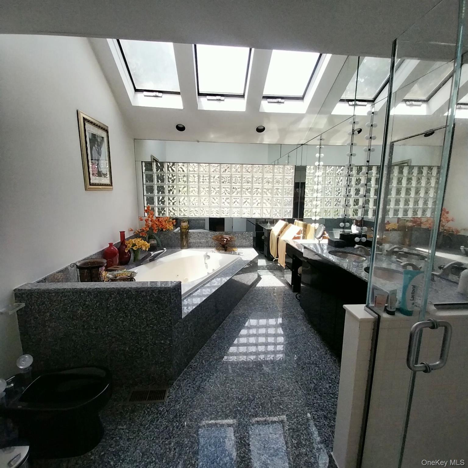 12 The Glen Lane, Unit 12 photo 5