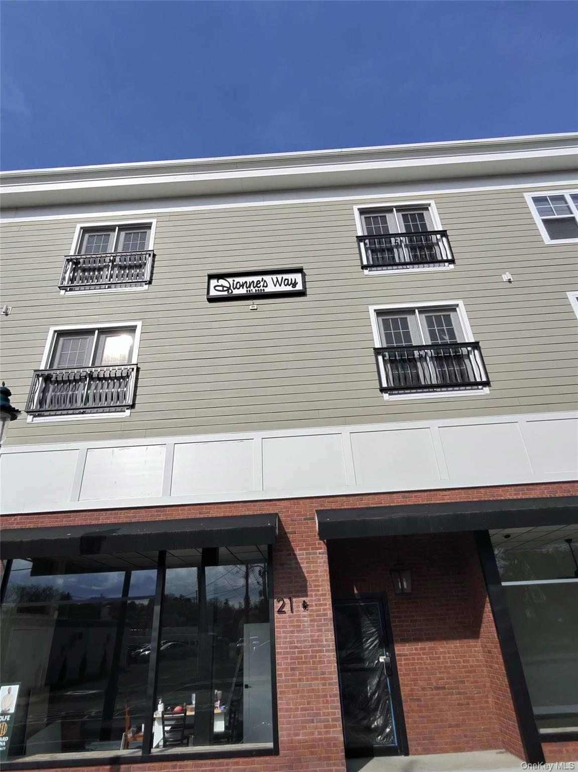21 N William Street, Unit 5 photo 2