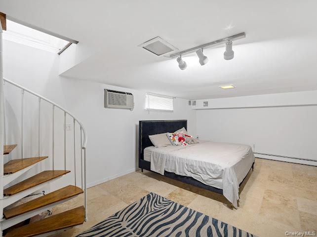2664 Miles Avenue, Unit OO1 photo 13