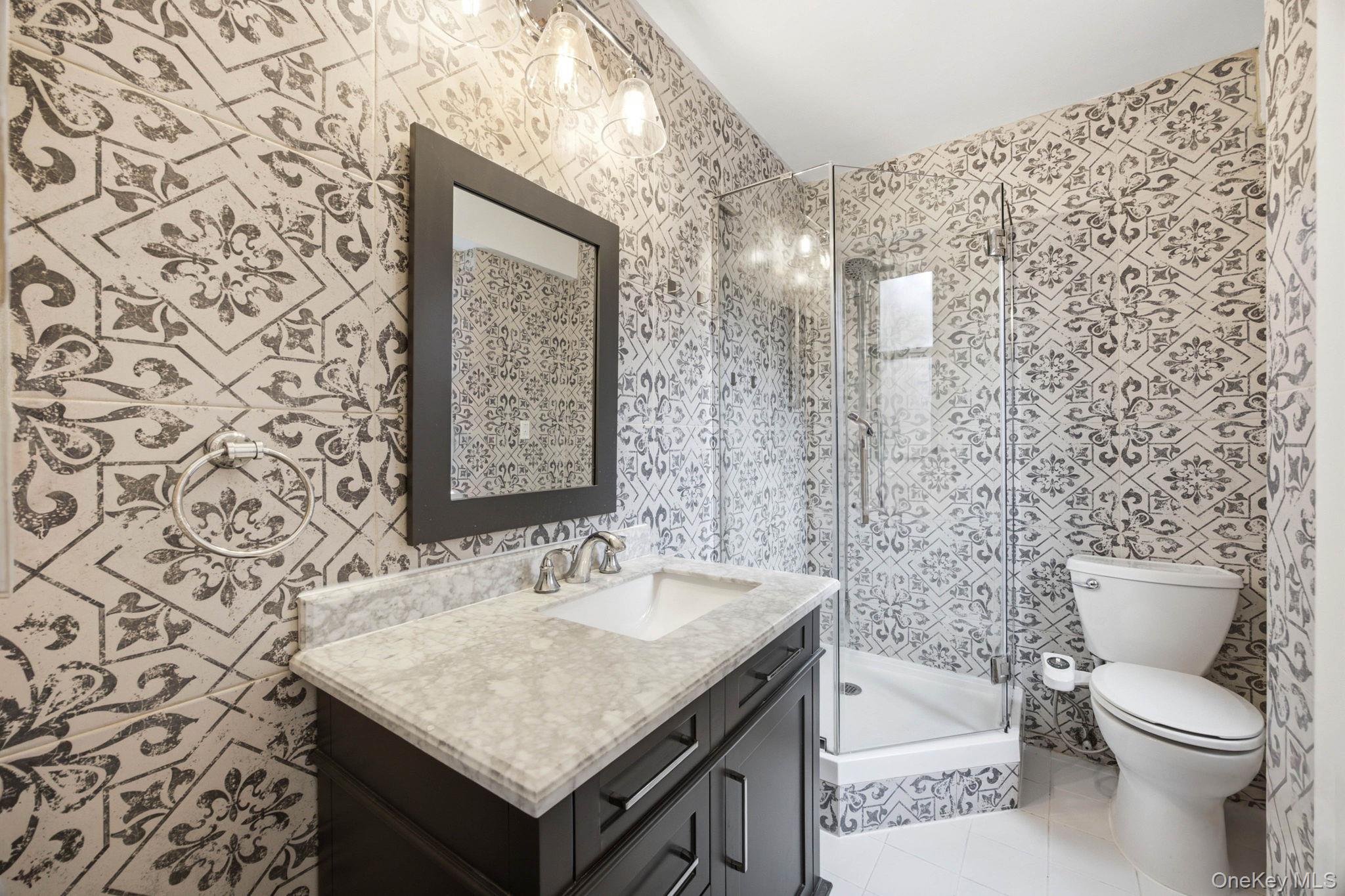 575 Grand Street, Unit E1505 photo 26