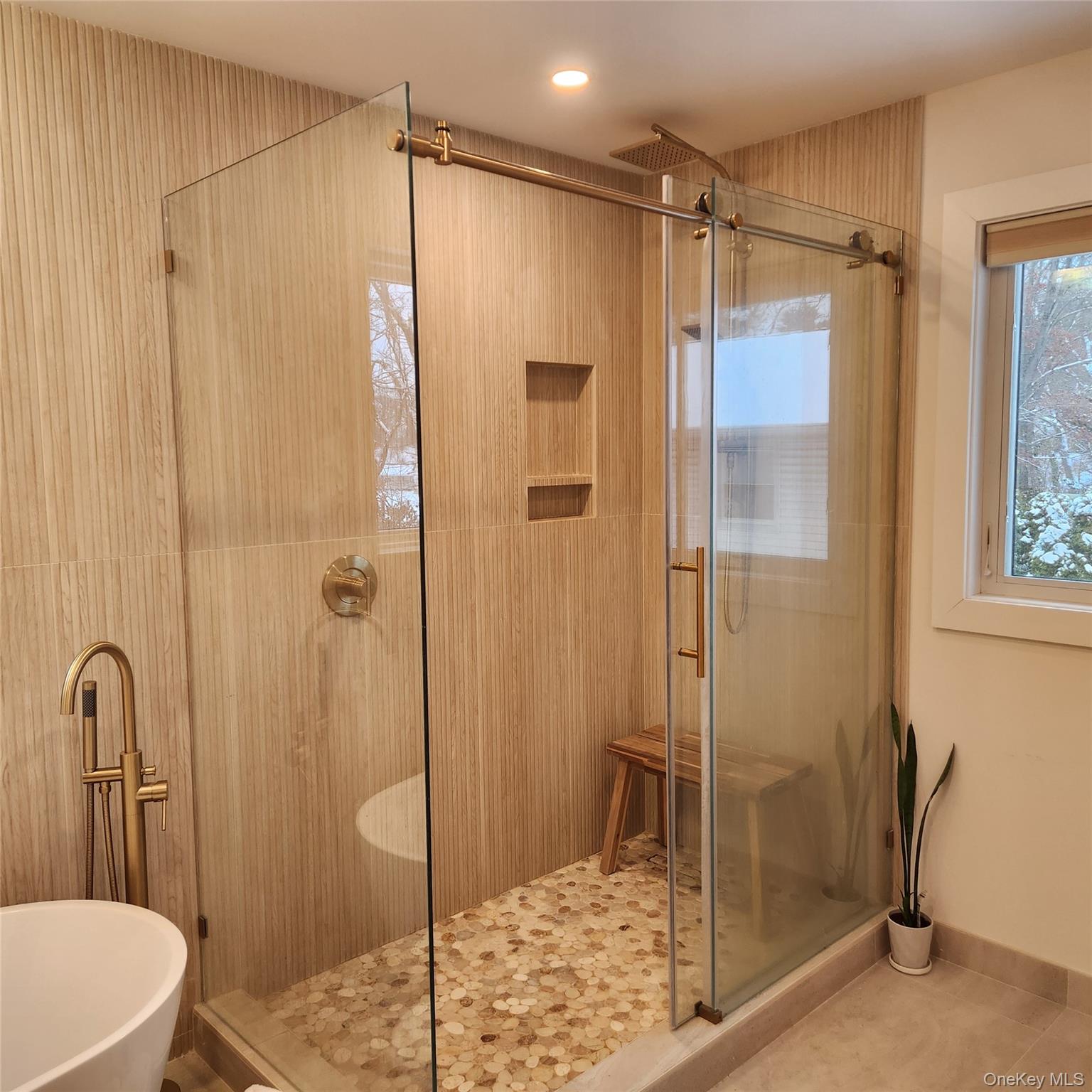 25 Lewis Lane – For Sale photo 22