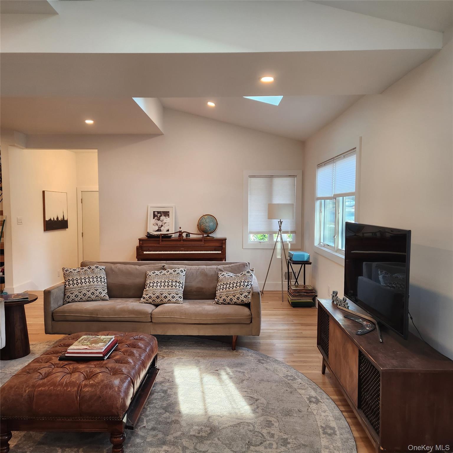 25 Lewis Lane – For Sale photo 12