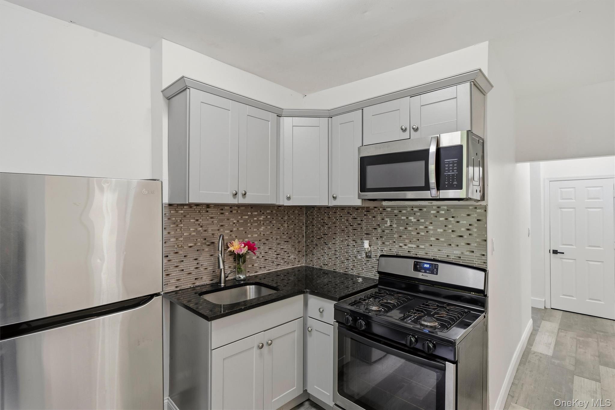 413 Liberty Street – For Rent photo 11