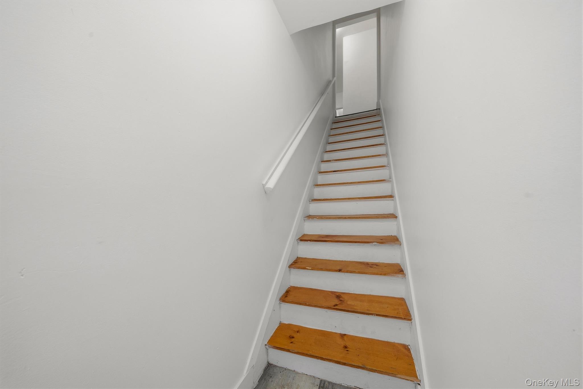 413 Liberty Street – For Rent photo 3
