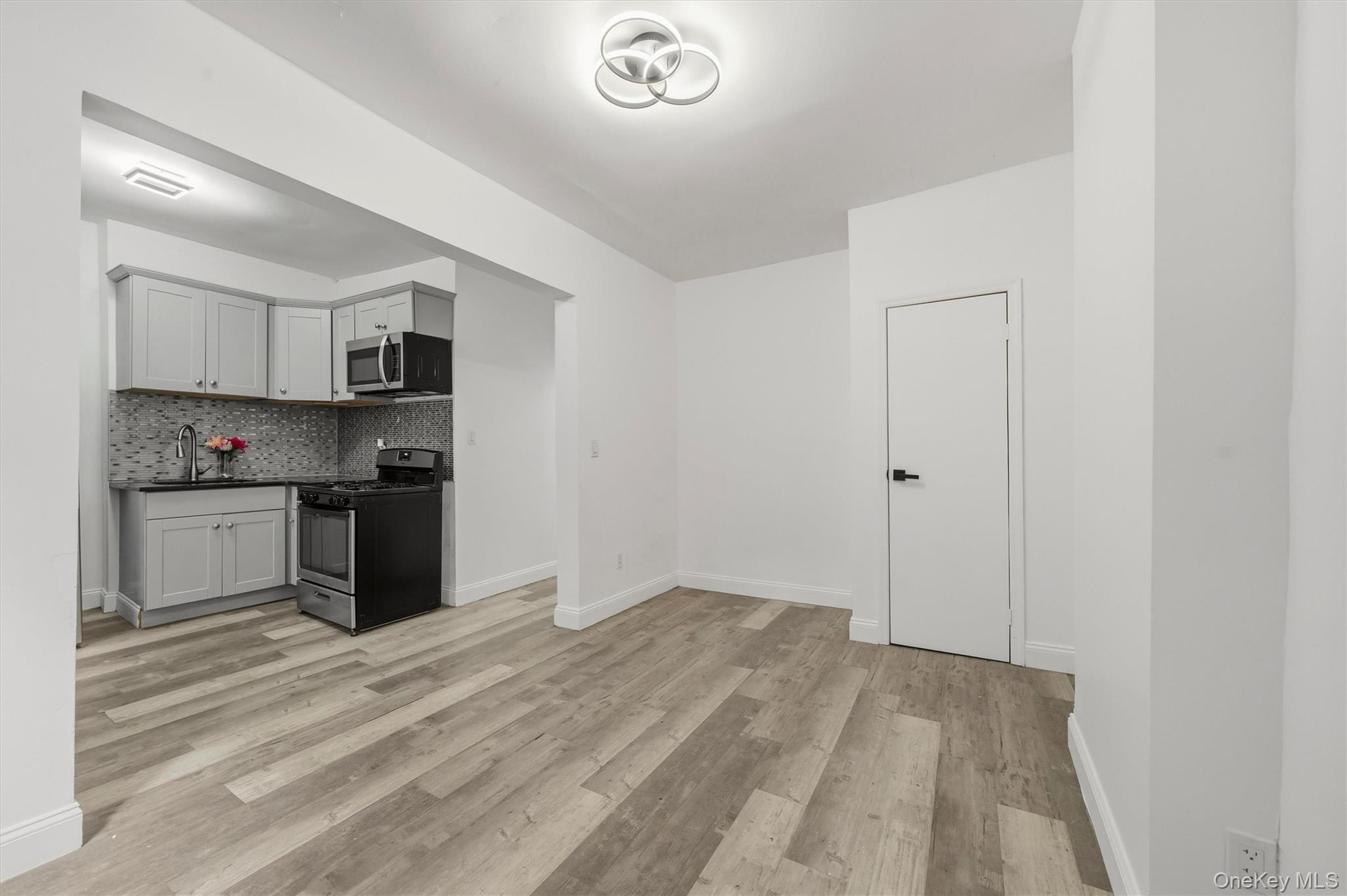 413 Liberty Street – For Rent photo 13