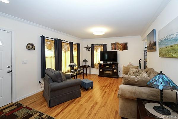 100 Laux Place – For Sale photo 4