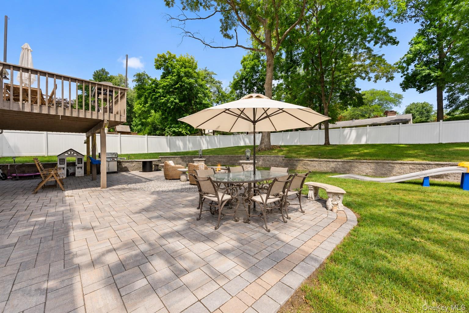 575 Babbling Brook Lane – For Sale photo 29