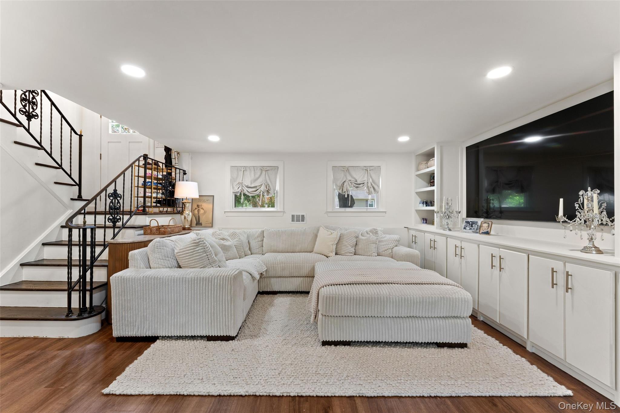 575 Babbling Brook Lane – For Sale photo 20