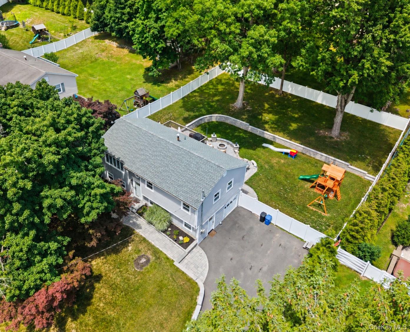 575 Babbling Brook Lane – For Sale