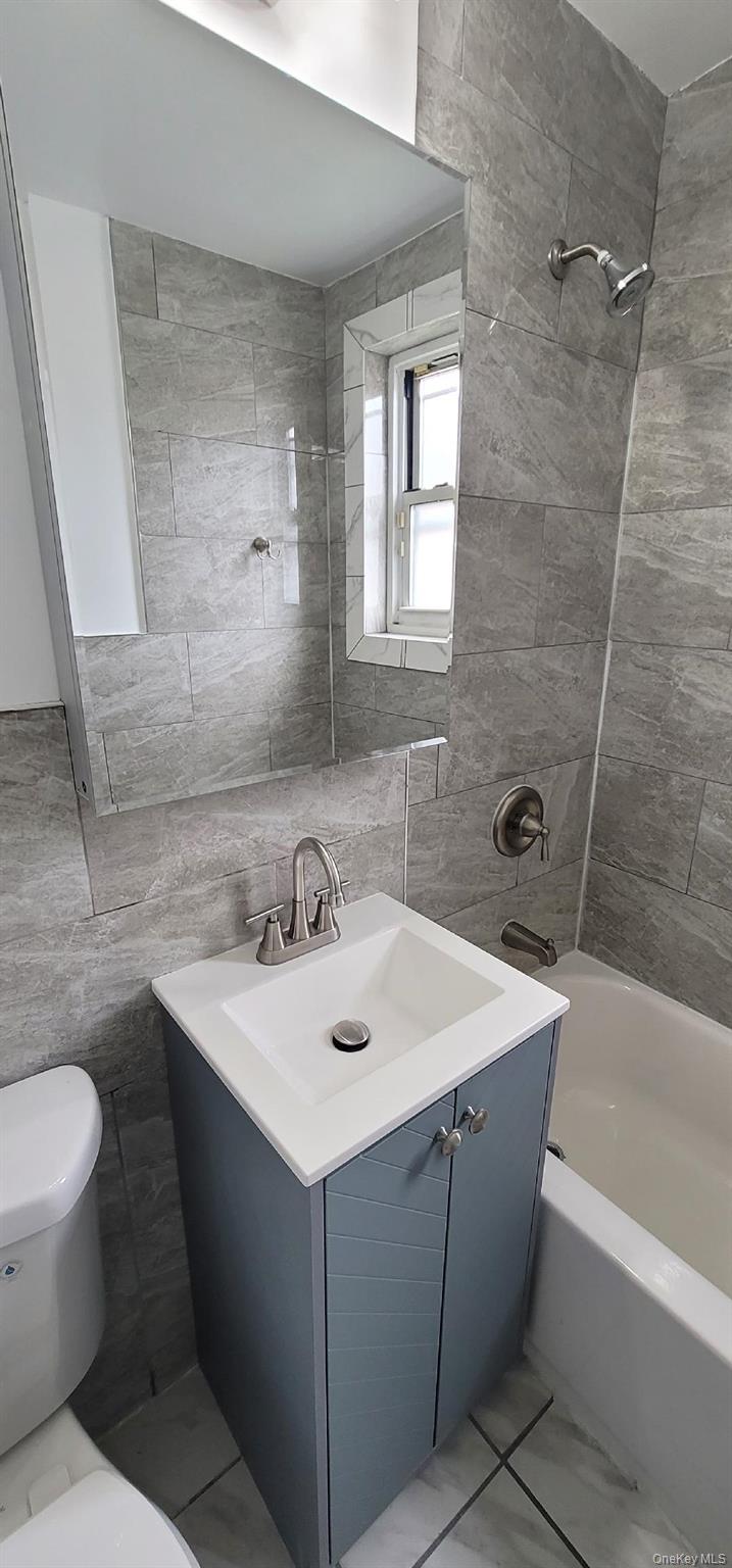 131-78 Laurelton Parkway, Unit Upper photo 14