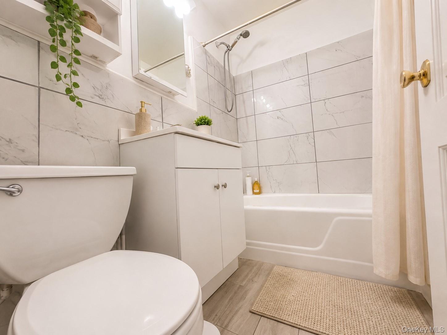 6200 Riverdale Avenue, Unit 7A photo 10