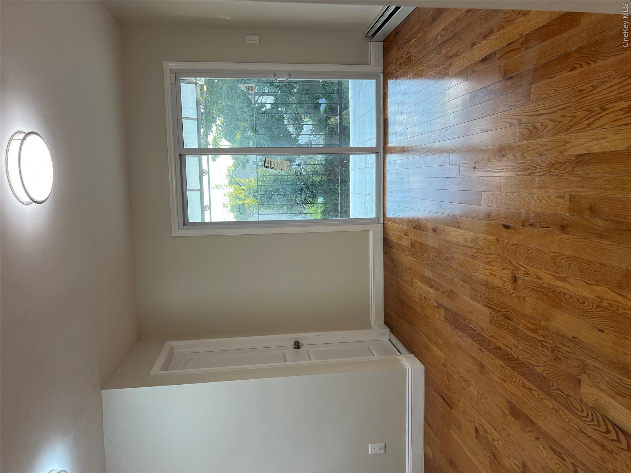 110-20 Union Hall Street – For Sale photo 25