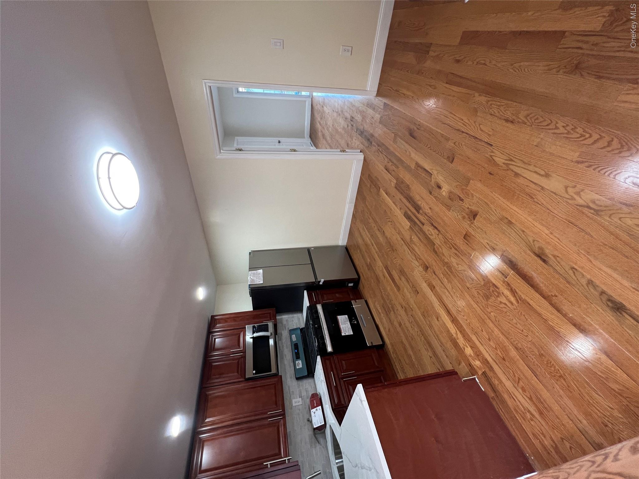 110-20 Union Hall Street – For Sale photo 19