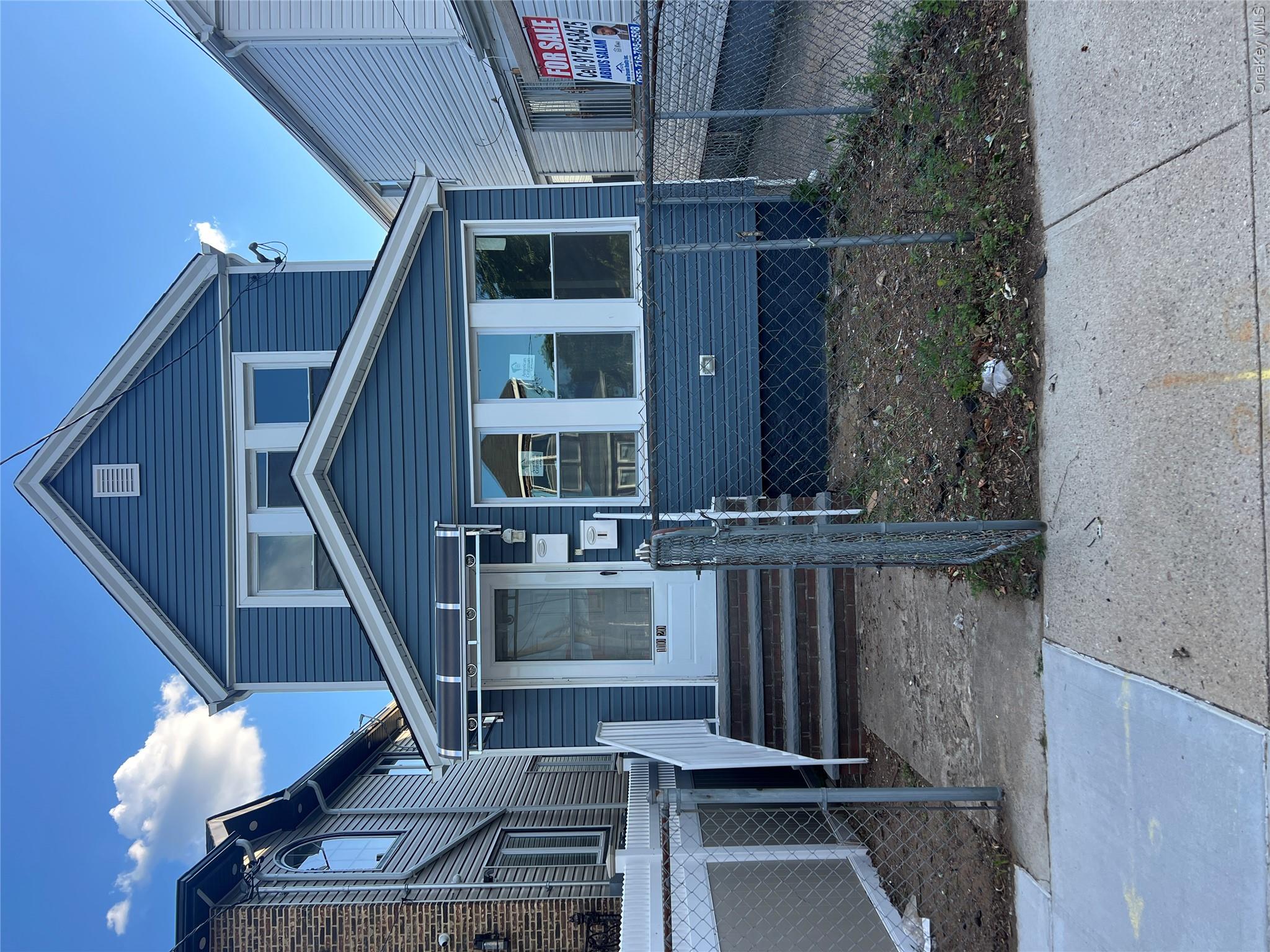 110-20 Union Hall Street – For Sale photo 2